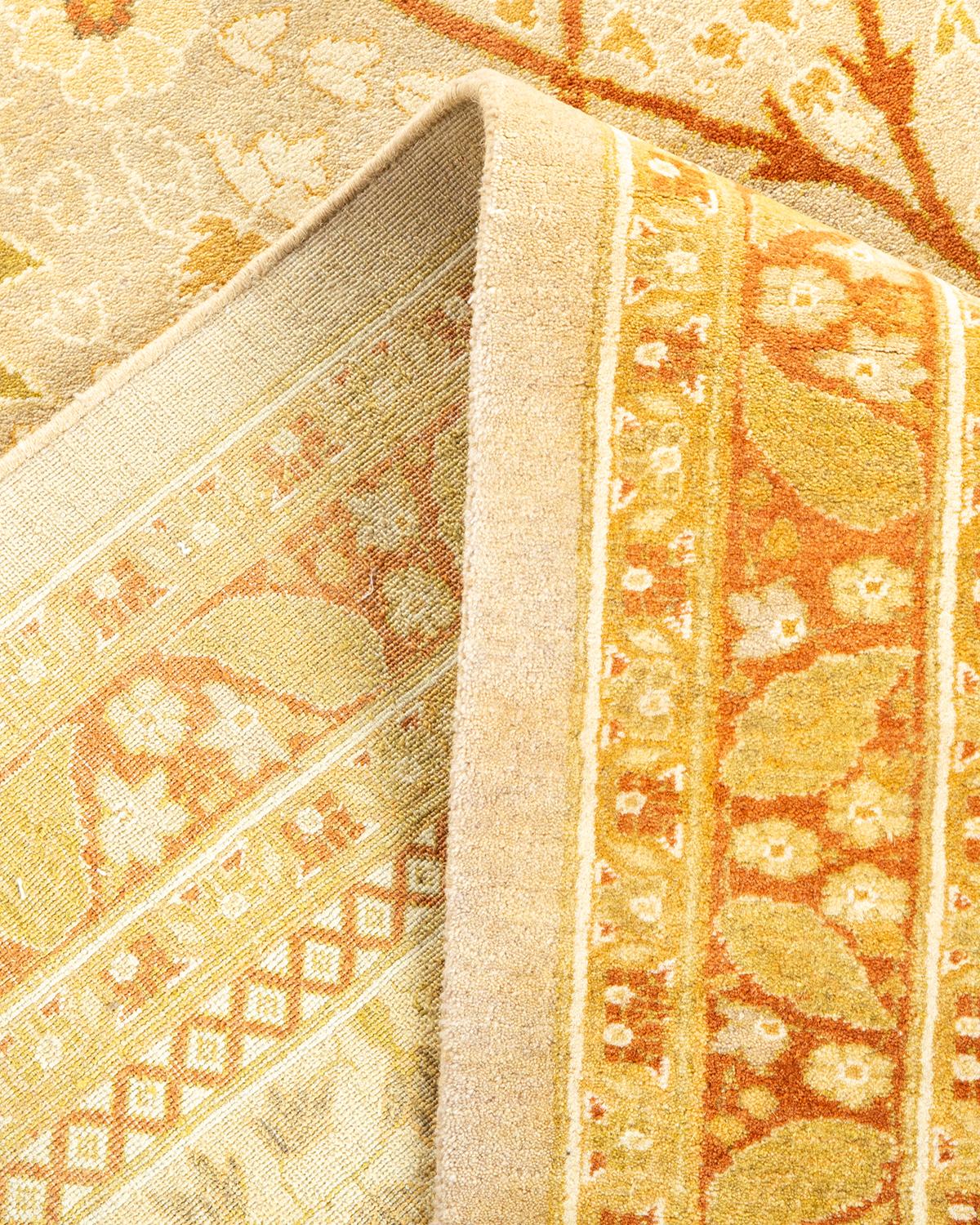 Pakistano Tappeto tradizionale Mogul Ivory, unico nel suo genere, realizzato a mano in vendita