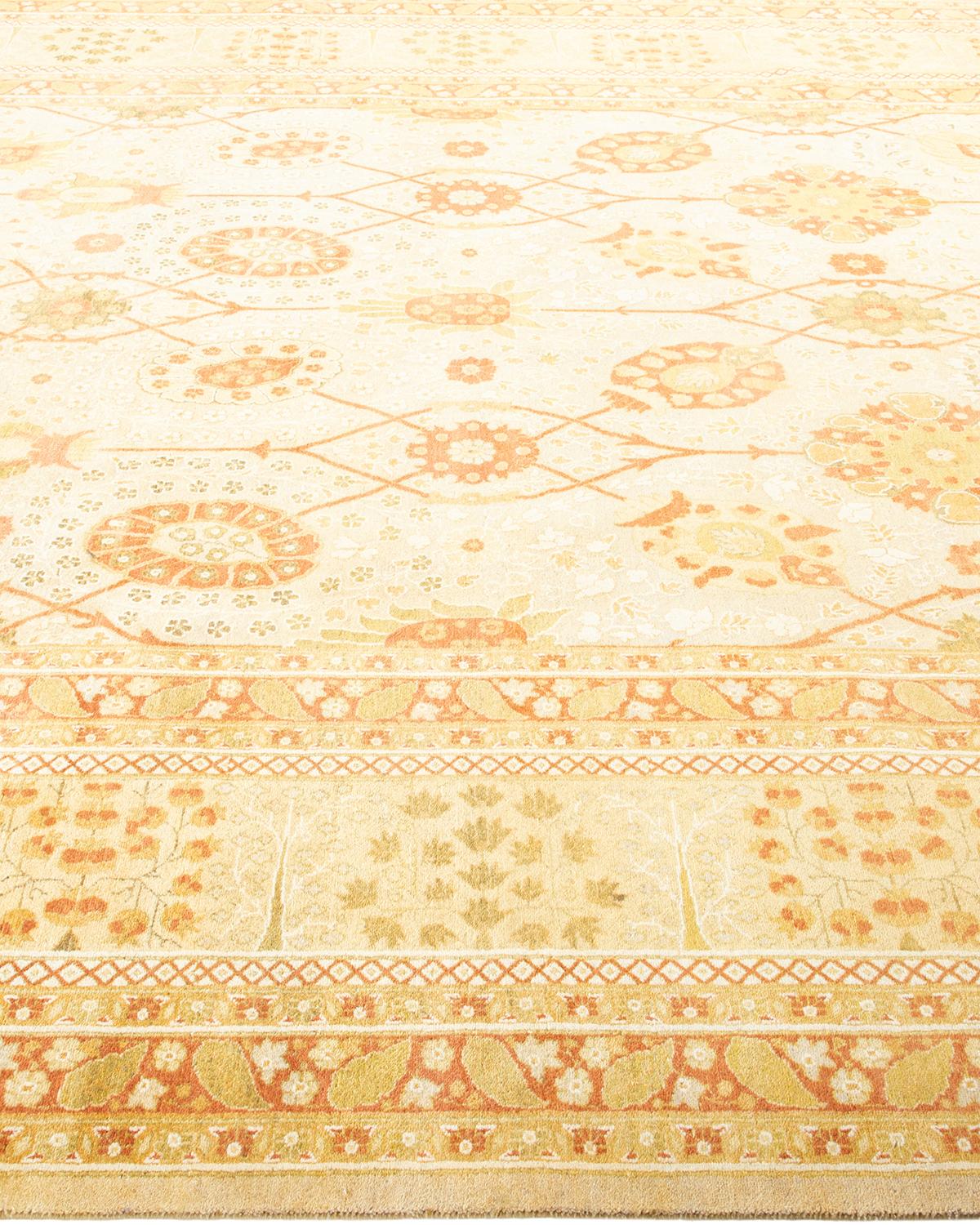 Tappeto tradizionale Mogul Ivory, unico nel suo genere, realizzato a mano In condizioni Nuovo in vendita a Norwalk, CT