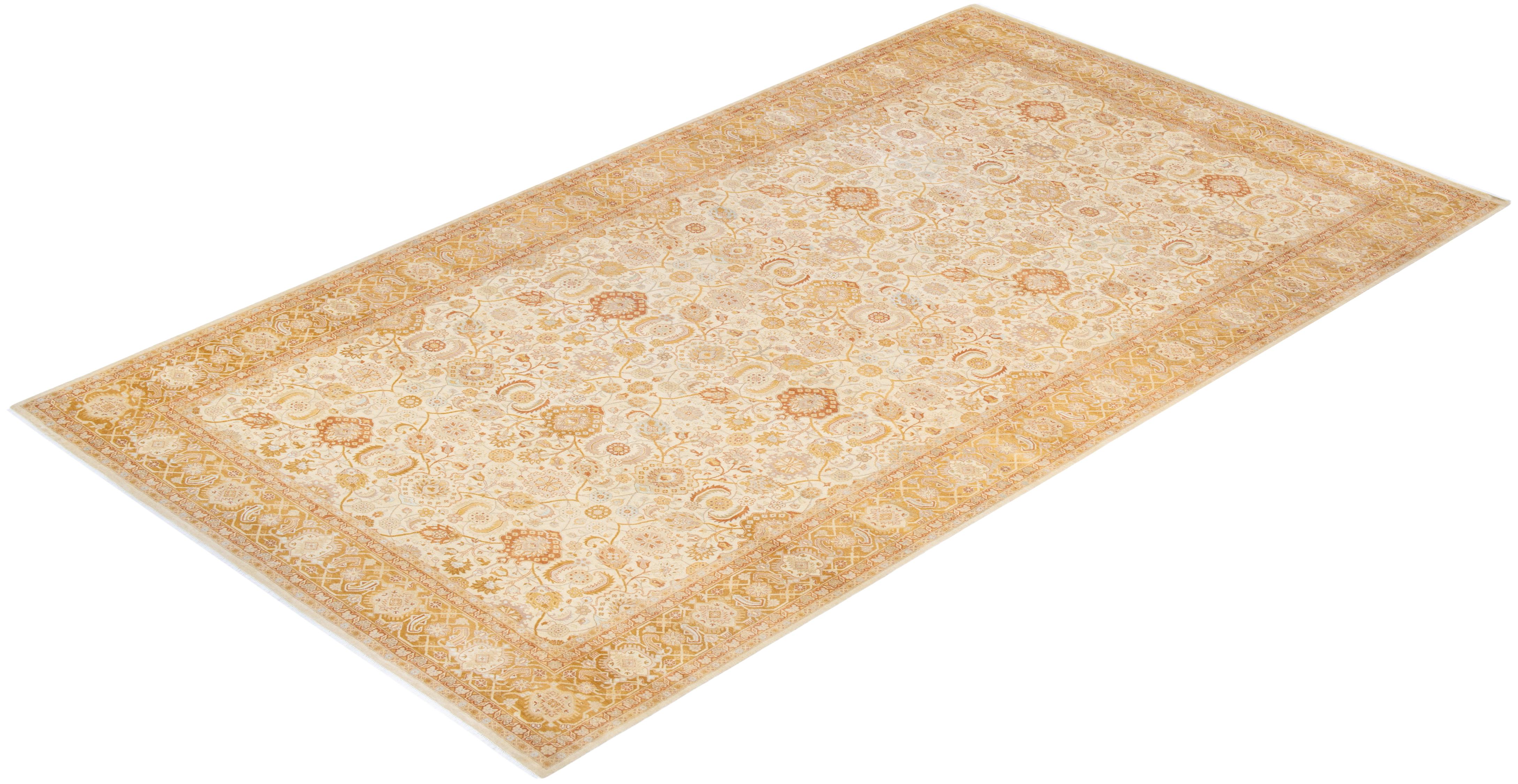Avec leurs palettes discrètes et leurs motifs à l'envers, les tapis de la collection Mogul apporteront une sophistication intemporelle à n'importe quelle pièce. Influencés par un éventail de motifs turcs, indiens et persans, les artisans qui tissent