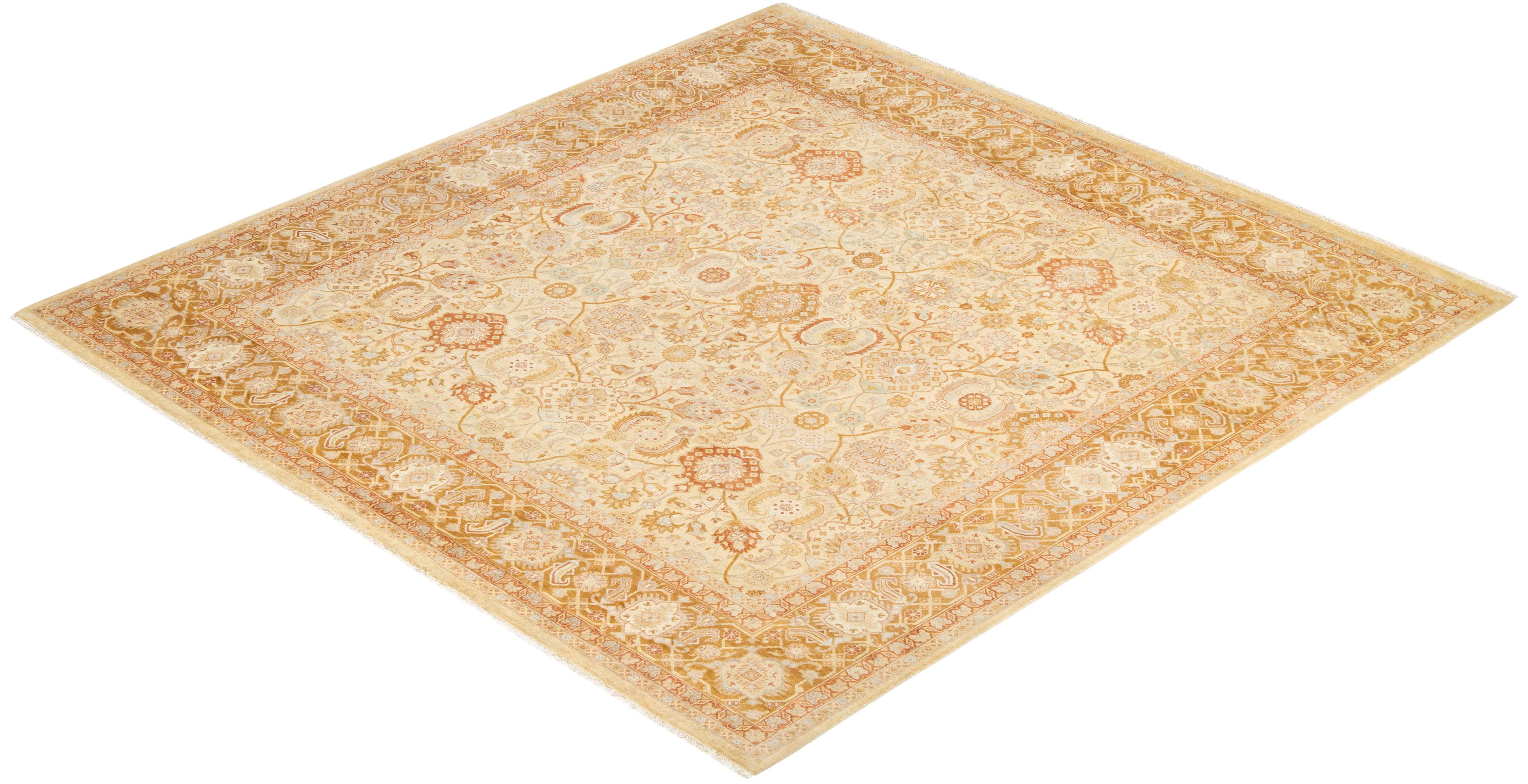 Avec leurs palettes discrètes et leurs motifs à l'envers, les tapis de la collection Mogul apporteront une sophistication intemporelle à n'importe quelle pièce. Influencés par un éventail de motifs turcs, indiens et persans, les artisans qui tissent