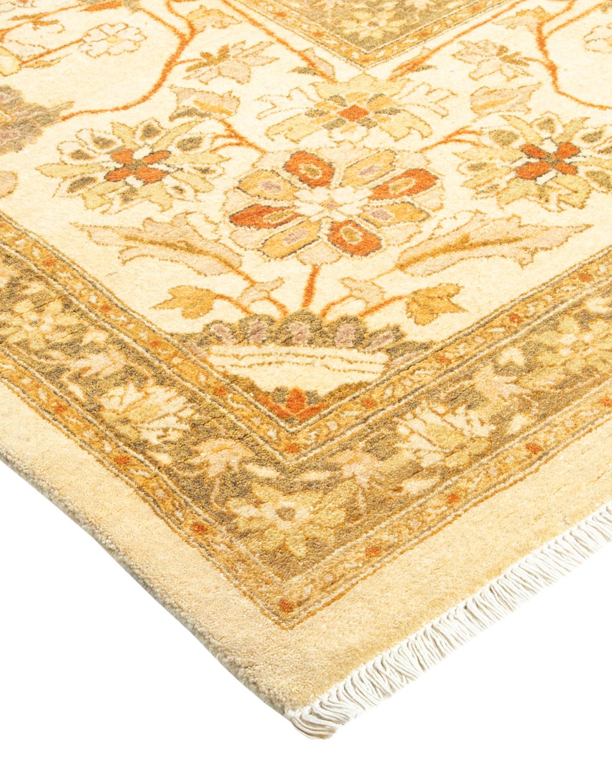 Lana Tappeto tradizionale Mogul Ivory, unico nel suo genere, realizzato a mano in vendita