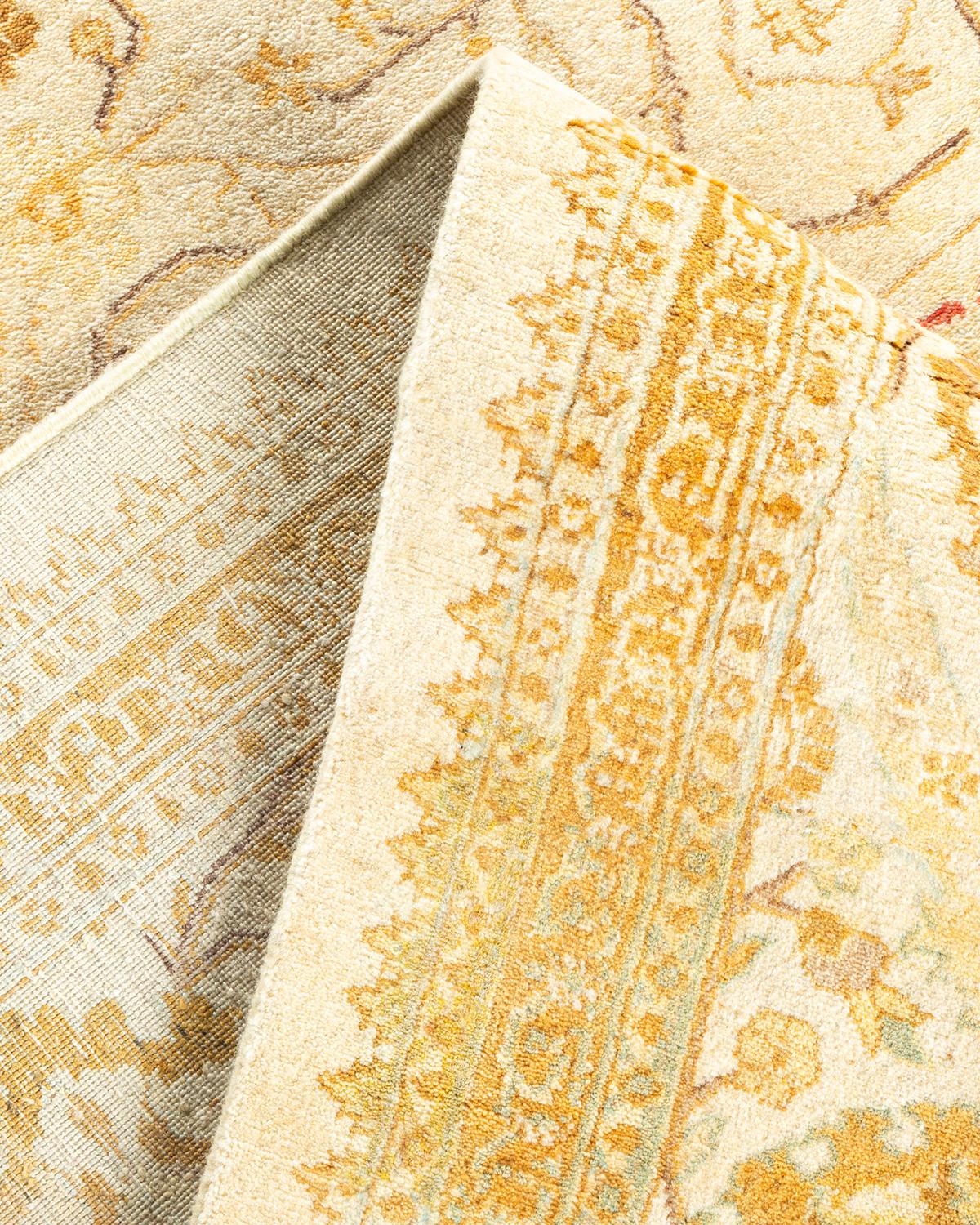 Alfombra tradicional única Hand Made Mogul marfil Pakistaní en venta