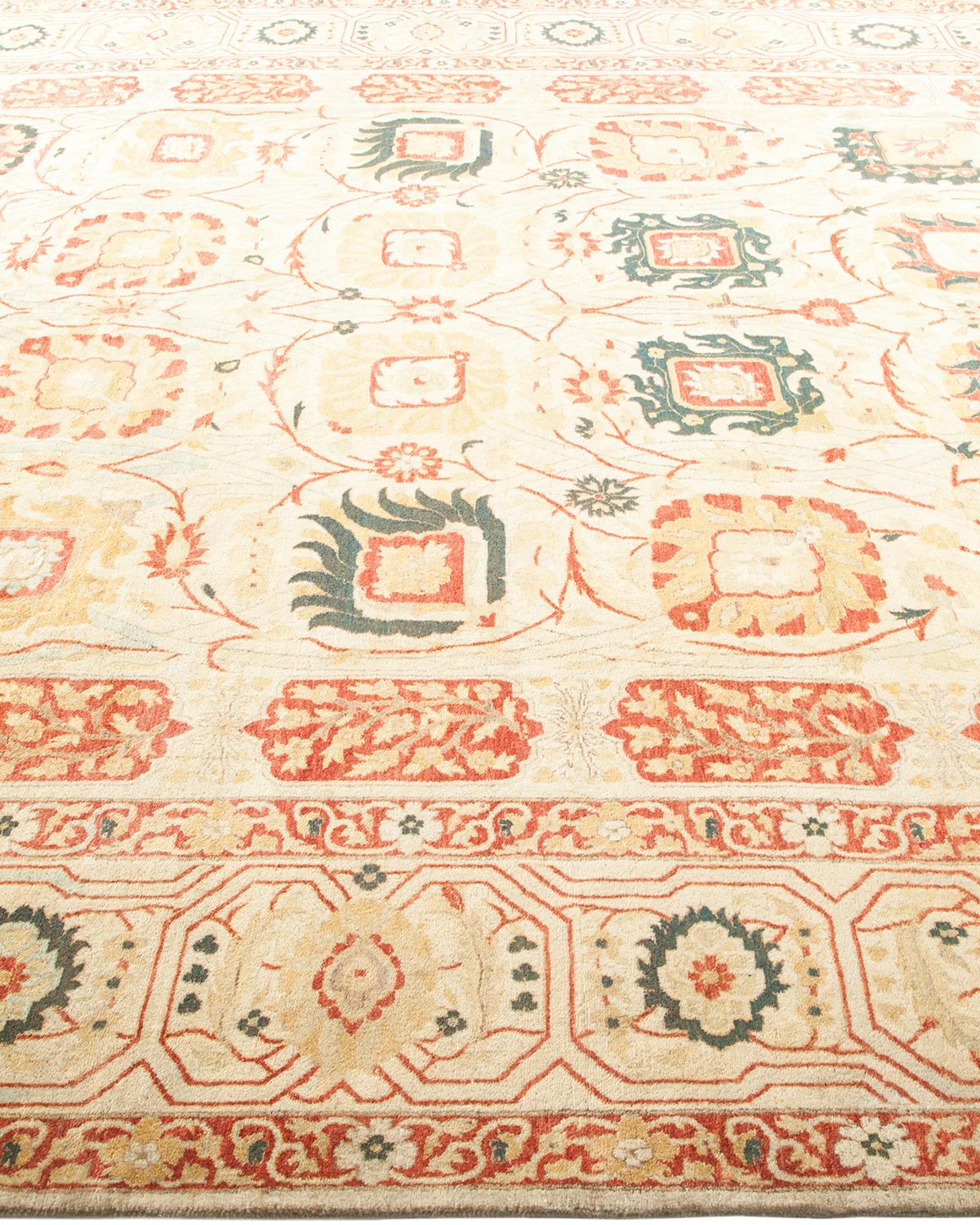 Alfombra tradicional única Hand Made Mogul marfil en Nuevo estado para la venta en Norwalk, CT