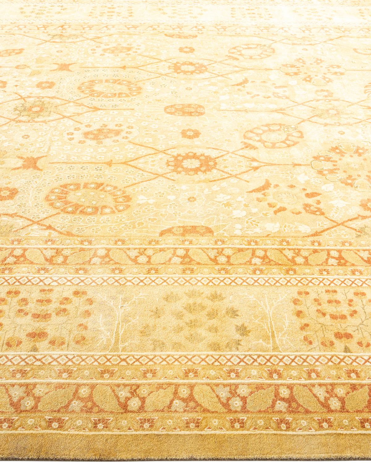 One-of-a-kind Hand Made Traditional Mogul Ivory Area Rug In New Condition For Sale In Norwalk, CT
