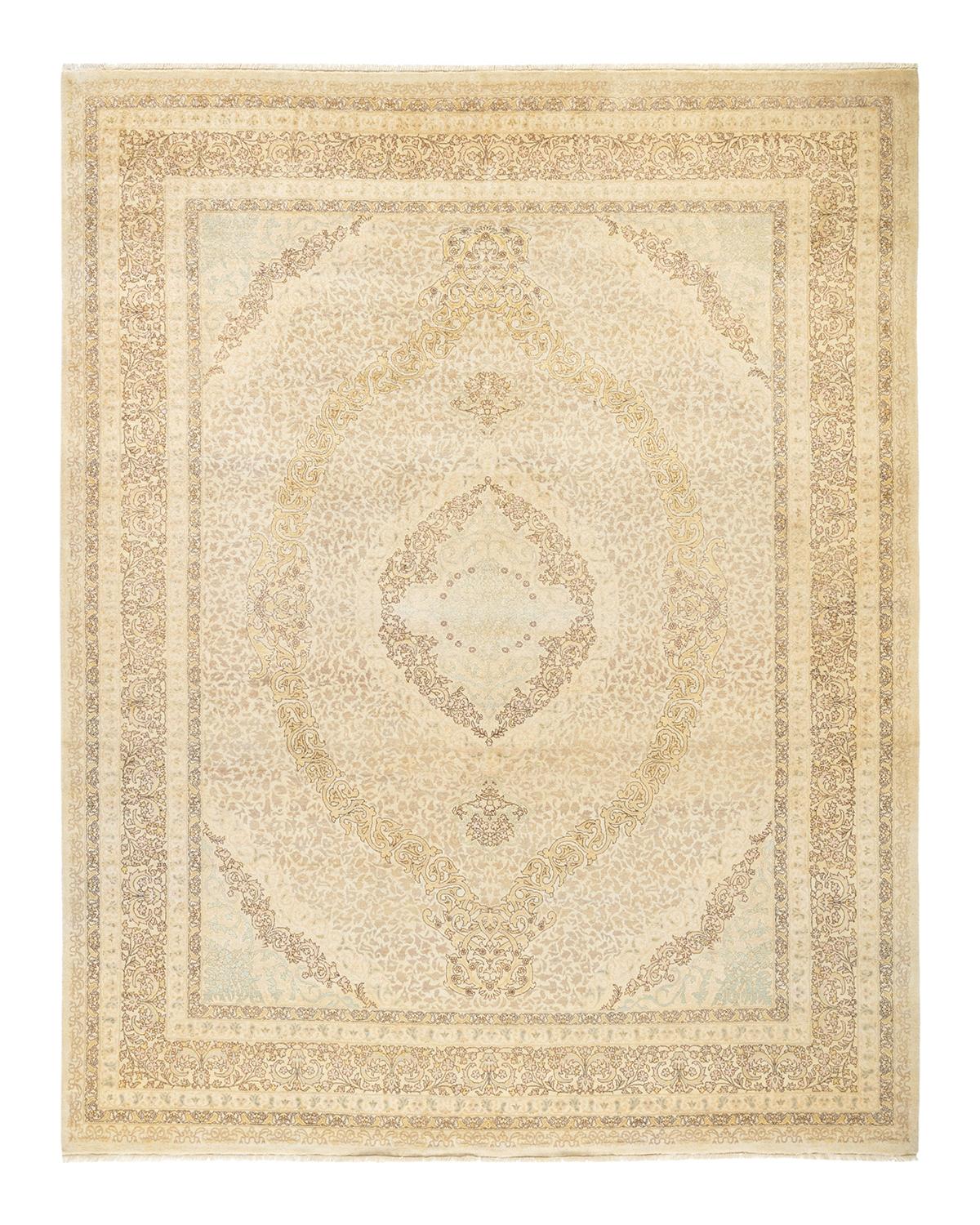 Autre Tapis traditionnel Mogul ivoire unique en son genre fabriqué à la main en vente