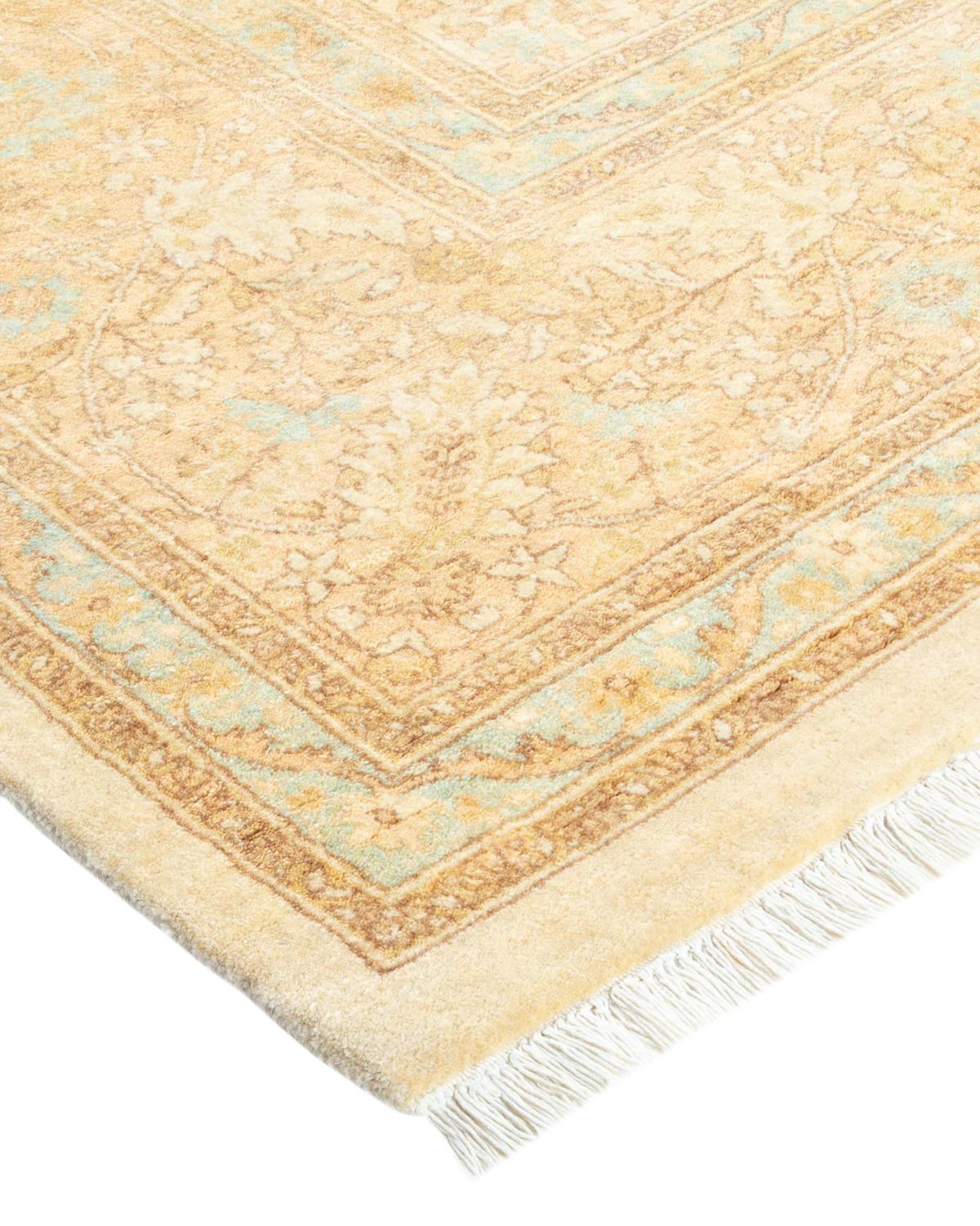 Laine Tapis traditionnel ivoire Mogul unique en son genre fabriqué à la main en vente