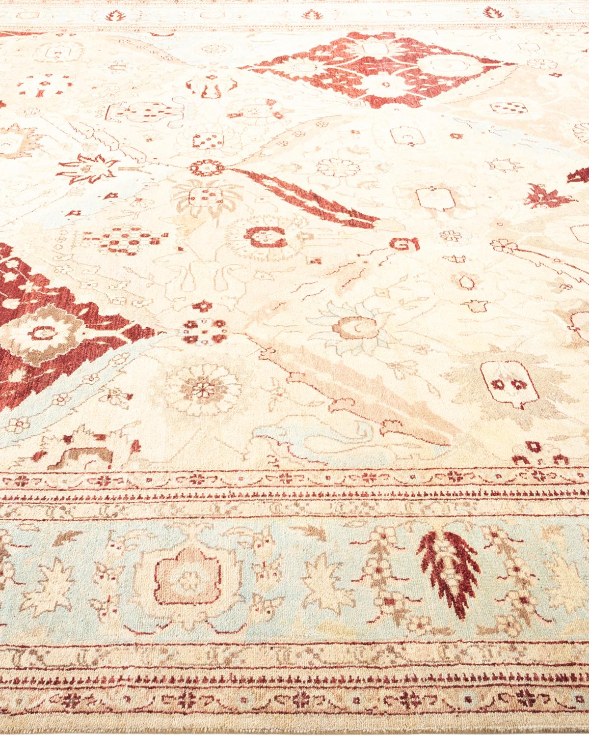 Alfombra tradicional única Hand Made Mogul marfil en Nuevo estado para la venta en Norwalk, CT