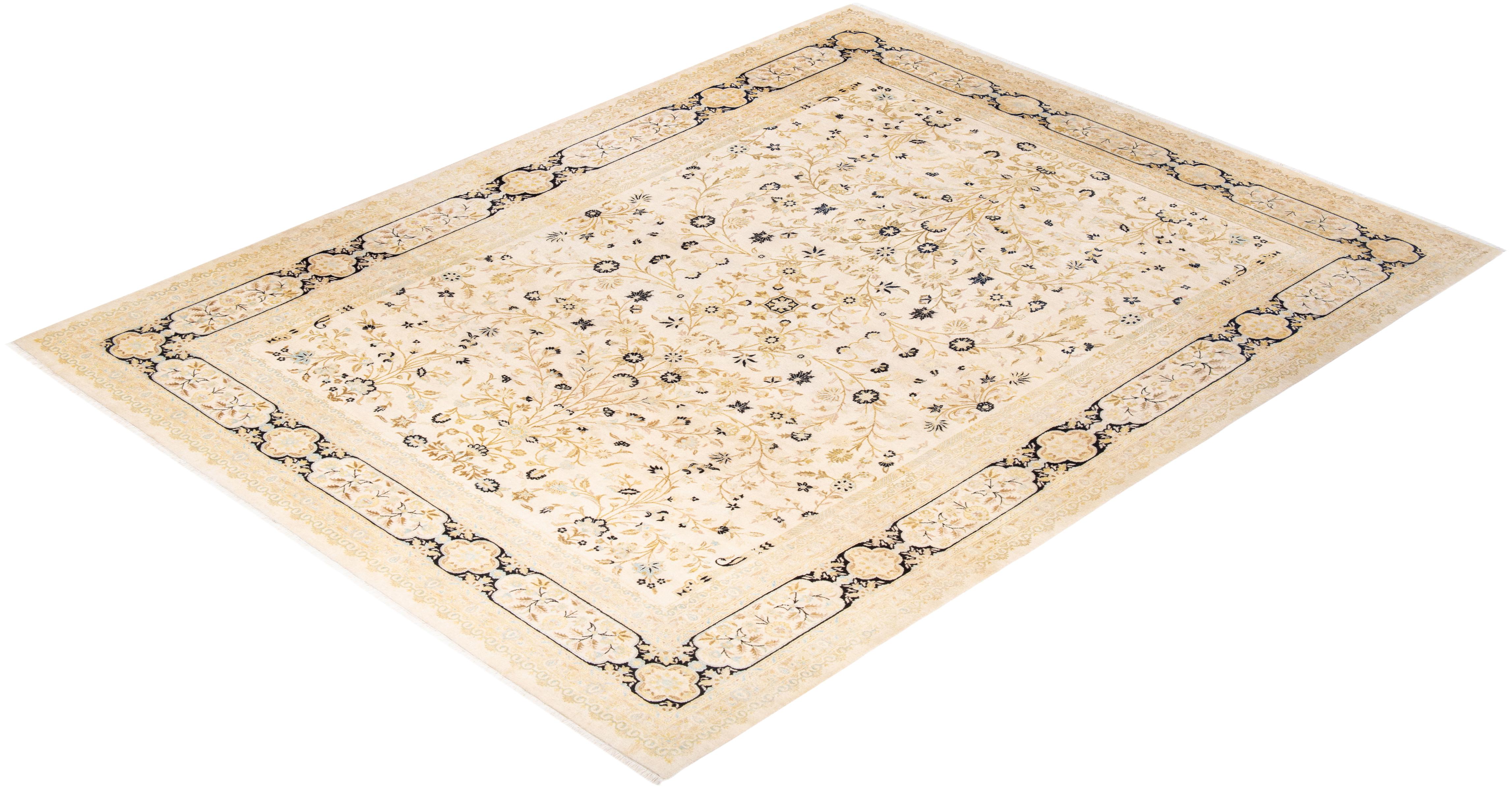 Con palette sobrie e disegni allover, i tappeti della Collezione Mogul doneranno una raffinatezza senza tempo a qualsiasi stanza. Influenzati da uno spettro di disegni turchi, indiani e persiani, gli artigiani che tessono a mano questi tappeti di