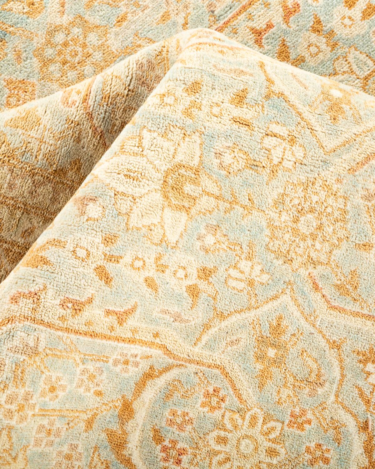 Autre Tapis traditionnel Mogul bleu clair unique en son genre, fabriqué à la main en vente