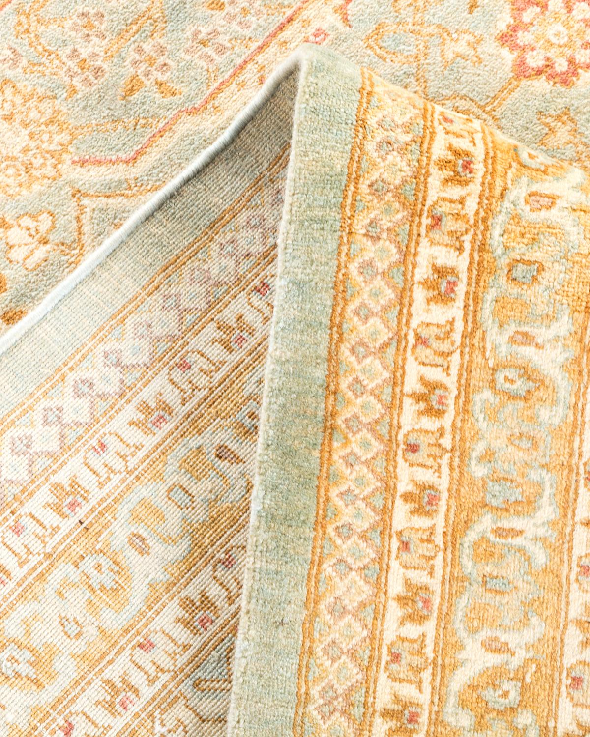 Pakistanais Tapis de sol traditionnel Mogul bleu clair, unique en son genre, fait à la main en vente