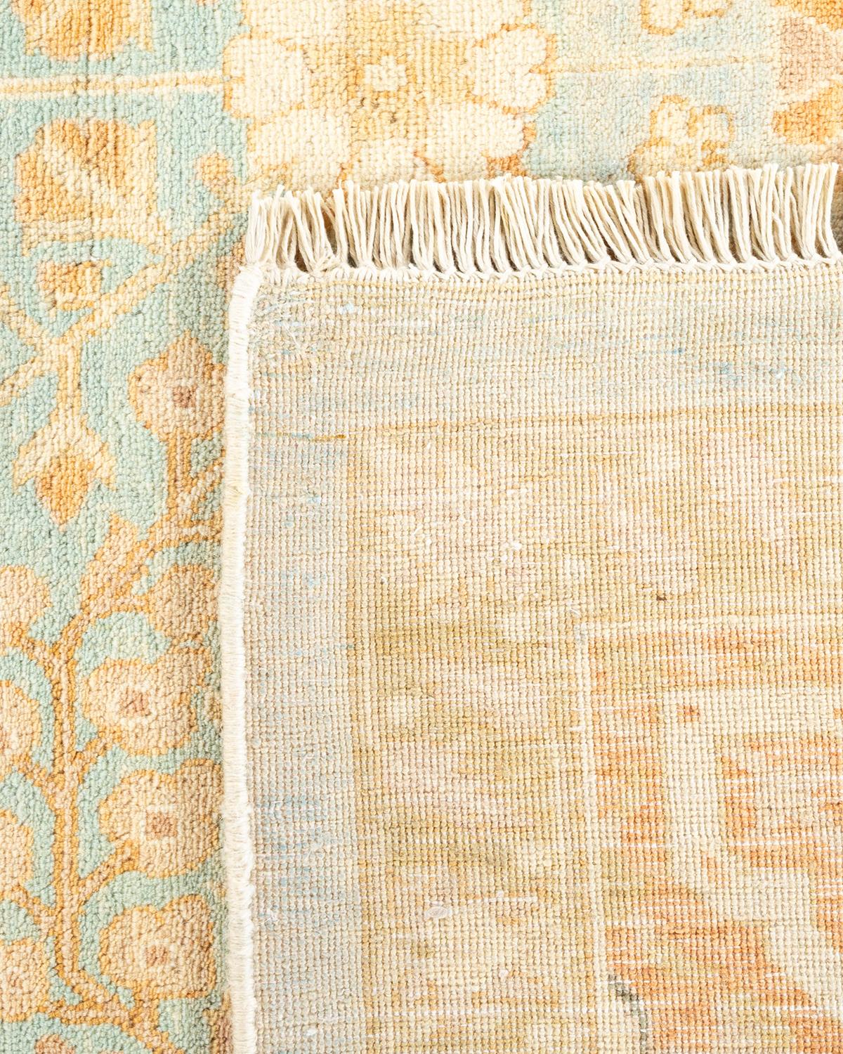 Traditioneller, handgefertigter, hellblauer Mogul-Teppich, Unikat im Zustand „Neu“ im Angebot in Norwalk, CT
