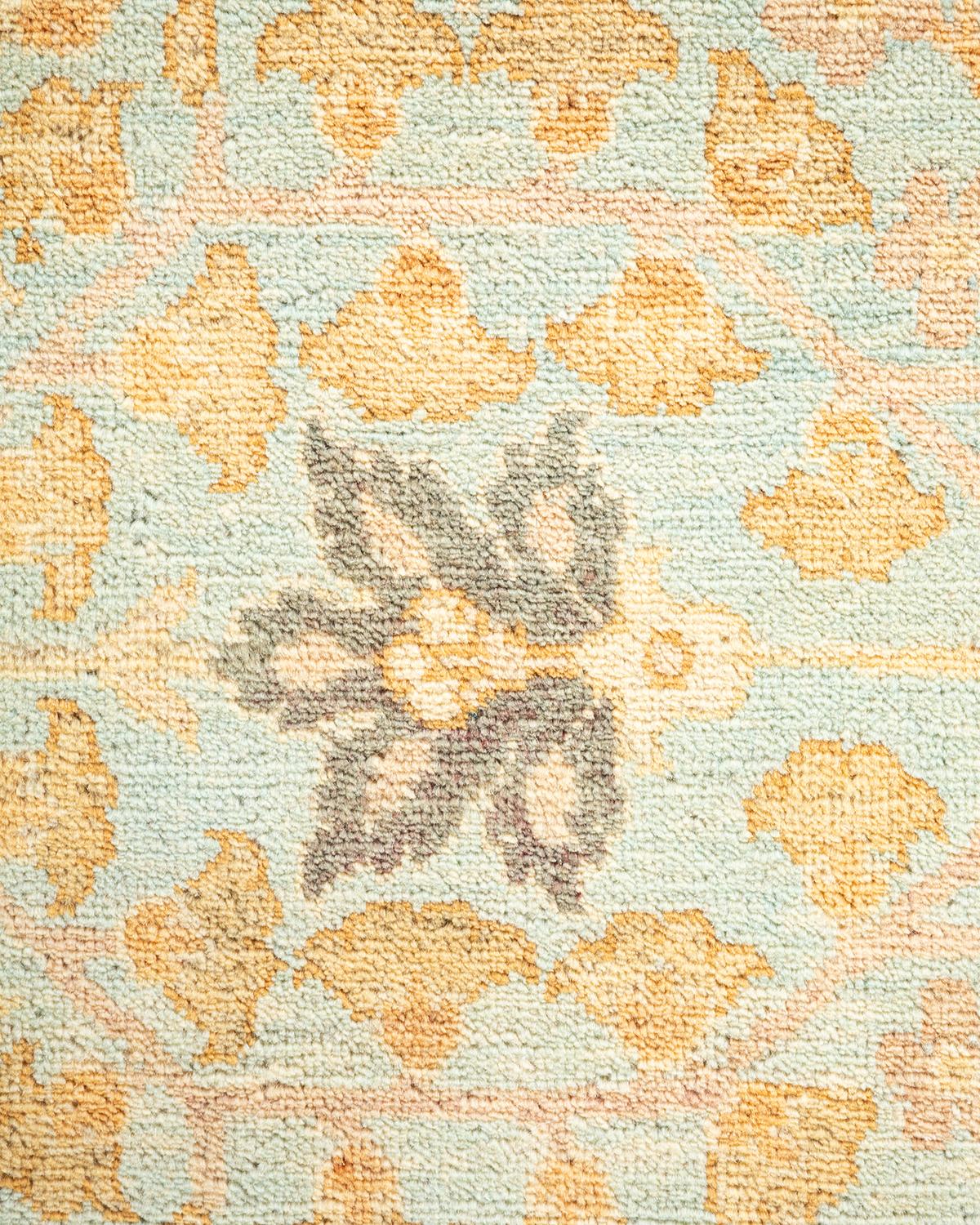 Traditioneller, handgefertigter, hellblauer Mogul-Teppich, Unikat (Wolle) im Angebot