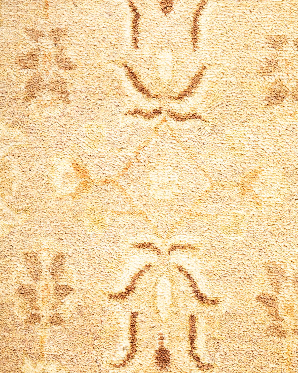 Contemporary One-Of-A-Kind Hand Made Traditional Mogul Light Gray Area Rug For Sale
