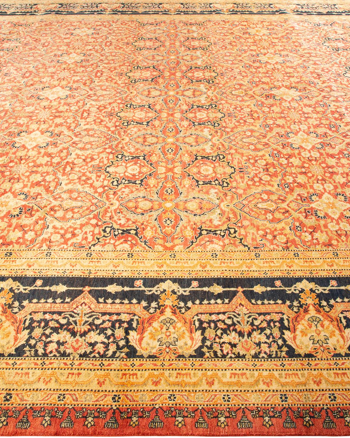 Alfombra Mogul Naranja Tradicional Hand Made, única en su género en Desgastado estado para la venta en Norwalk, CT