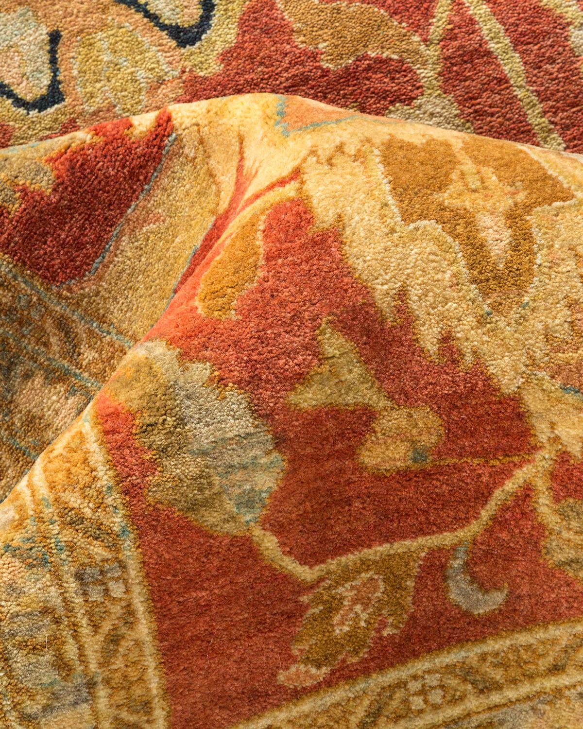 Autre Tapis traditionnel orange Mogul unique en son genre fabriqué à la main en vente