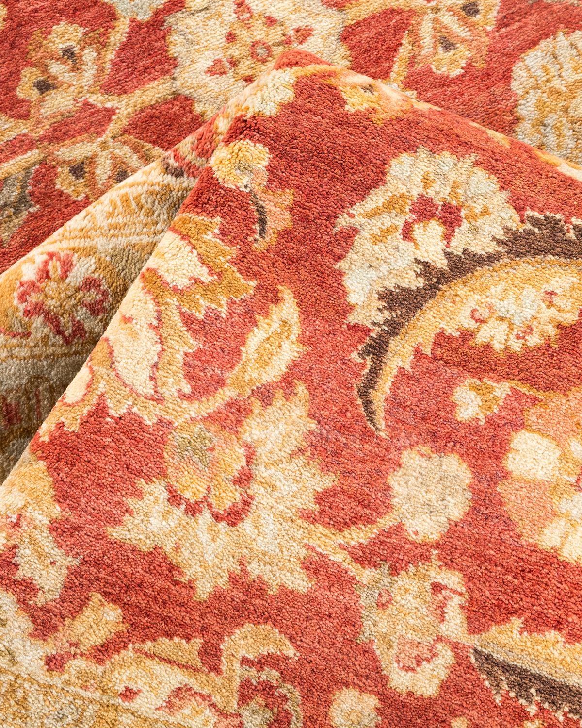 Autre Tapis traditionnel orange Mogul unique en son genre fabriqué à la main en vente