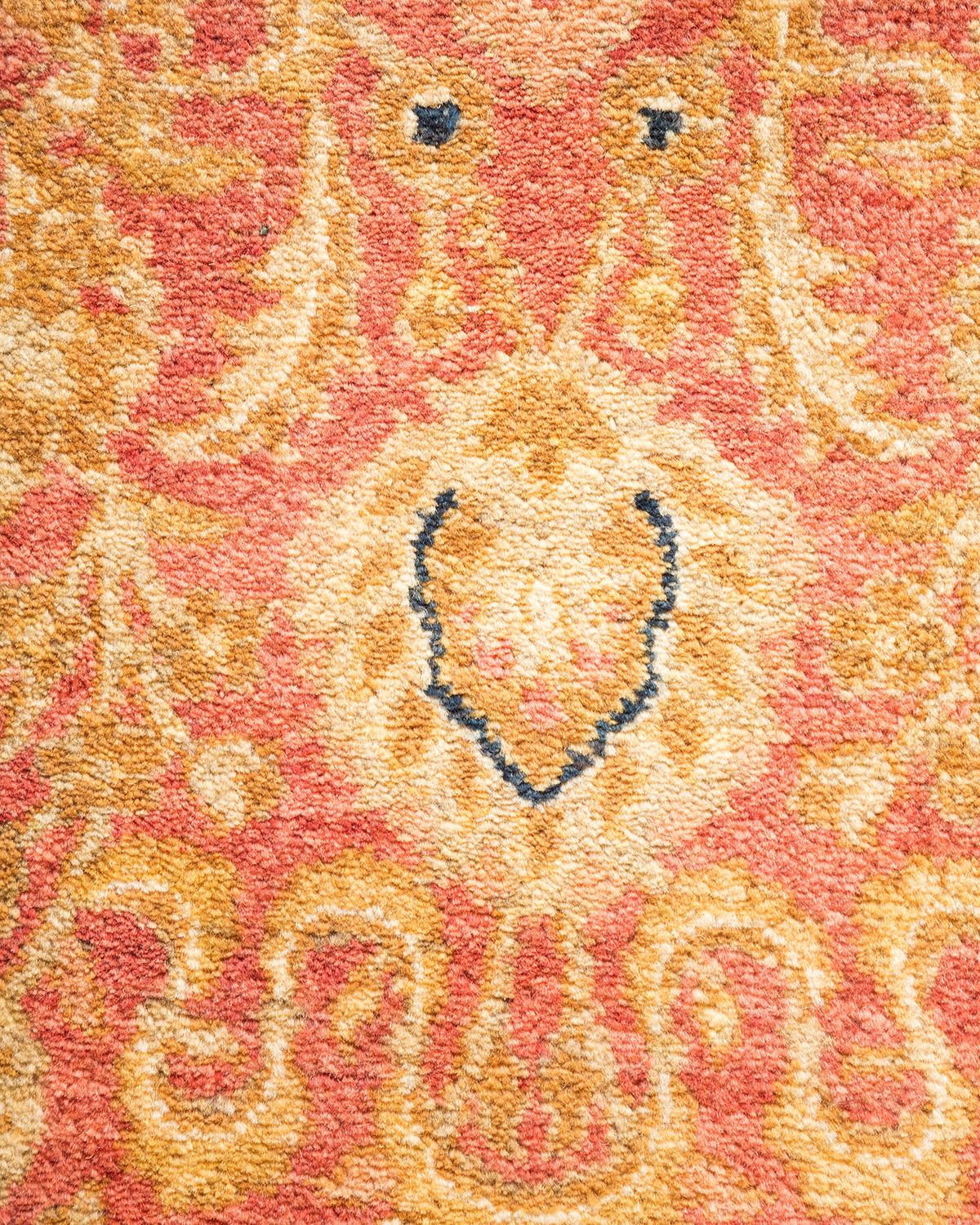 Einzigartiger, handgefertigter traditioneller Mogul-Teppich in Orange (21. Jahrhundert und zeitgenössisch) im Angebot