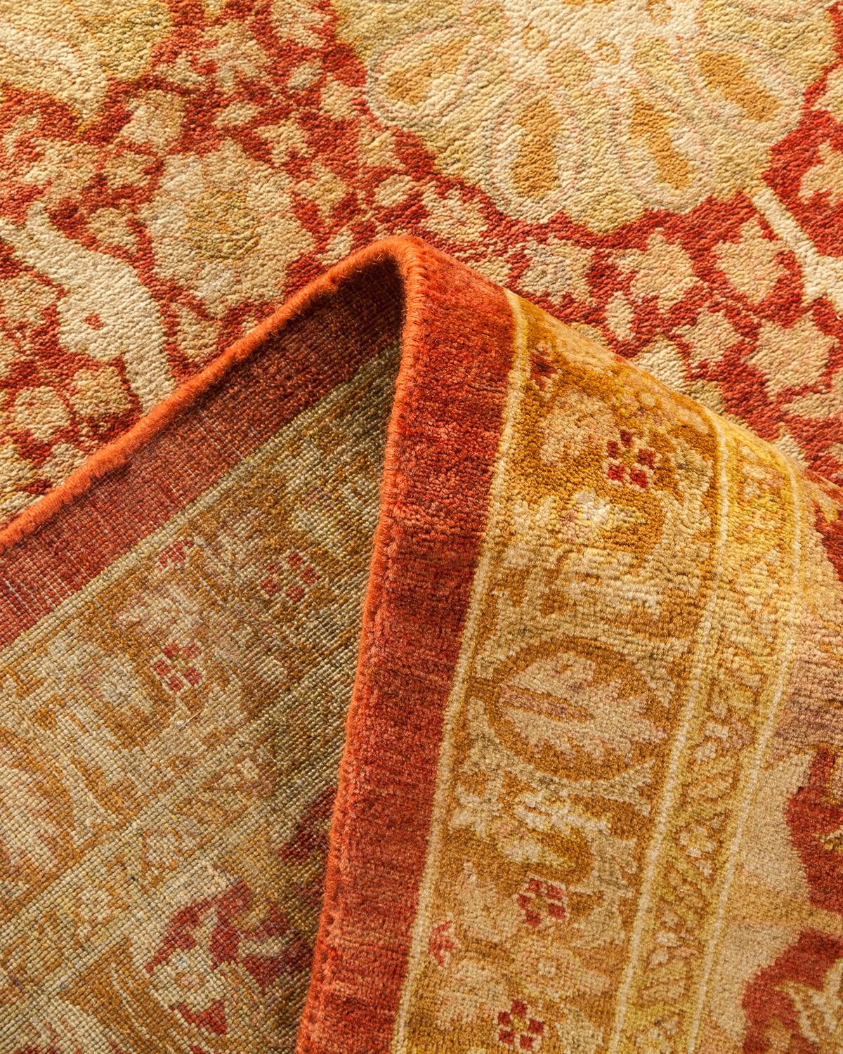 Pakistanais Tapis traditionnel orange Mogul unique fait à la main, unique en son genre en vente