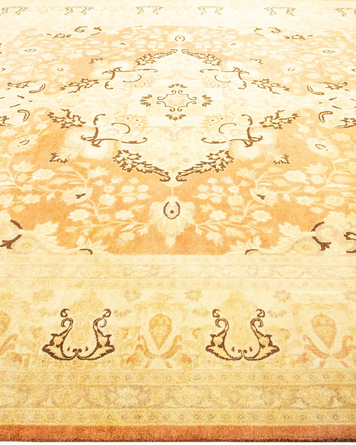 Alfombra Mogul Naranja Tradicional Hand Made, única en su género en Nuevo estado para la venta en Norwalk, CT