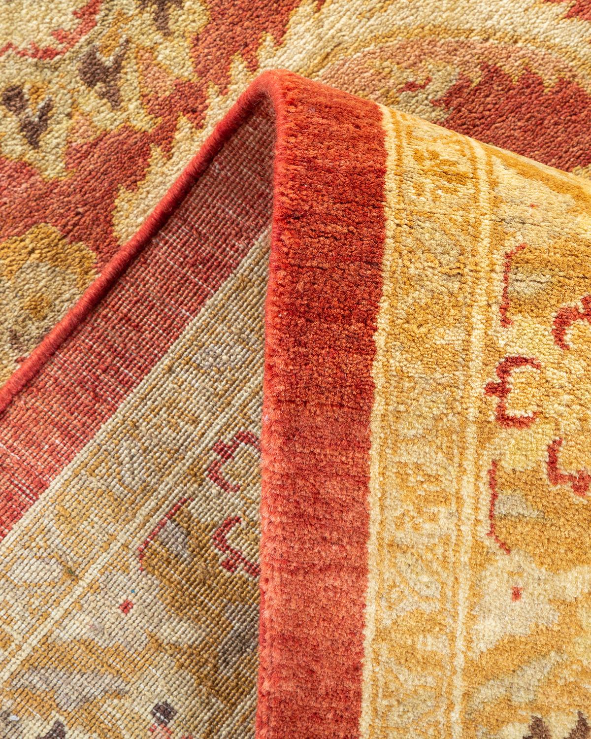 Pakistanais Tapis traditionnel orange Mogul unique en son genre fabriqué à la main en vente