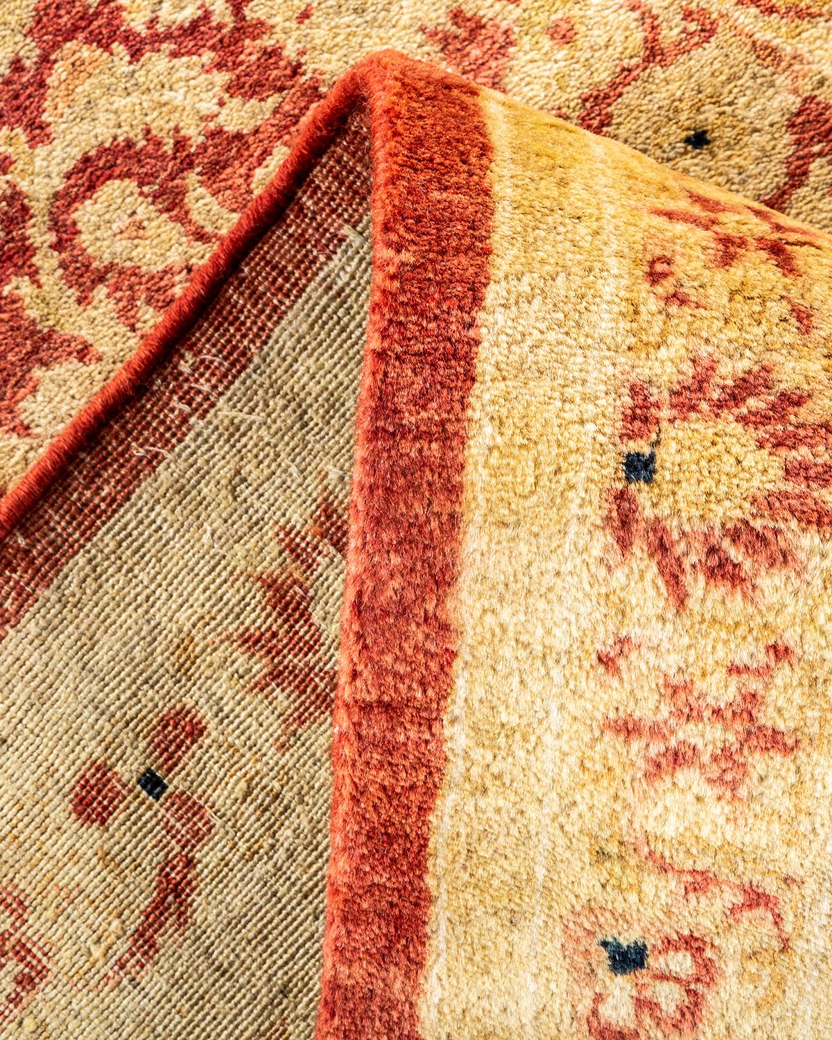 Traditioneller, handgefertigter Mogul-Teppich in Orange, Unikat (Pakistanisch) im Angebot