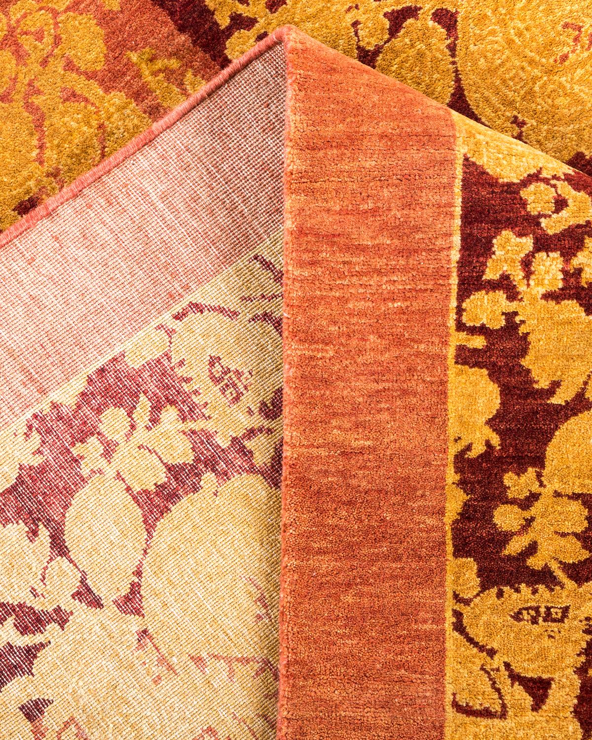 Traditioneller, handgefertigter Mogul-Rosa-Teppich, Unikat (Pakistanisch) im Angebot
