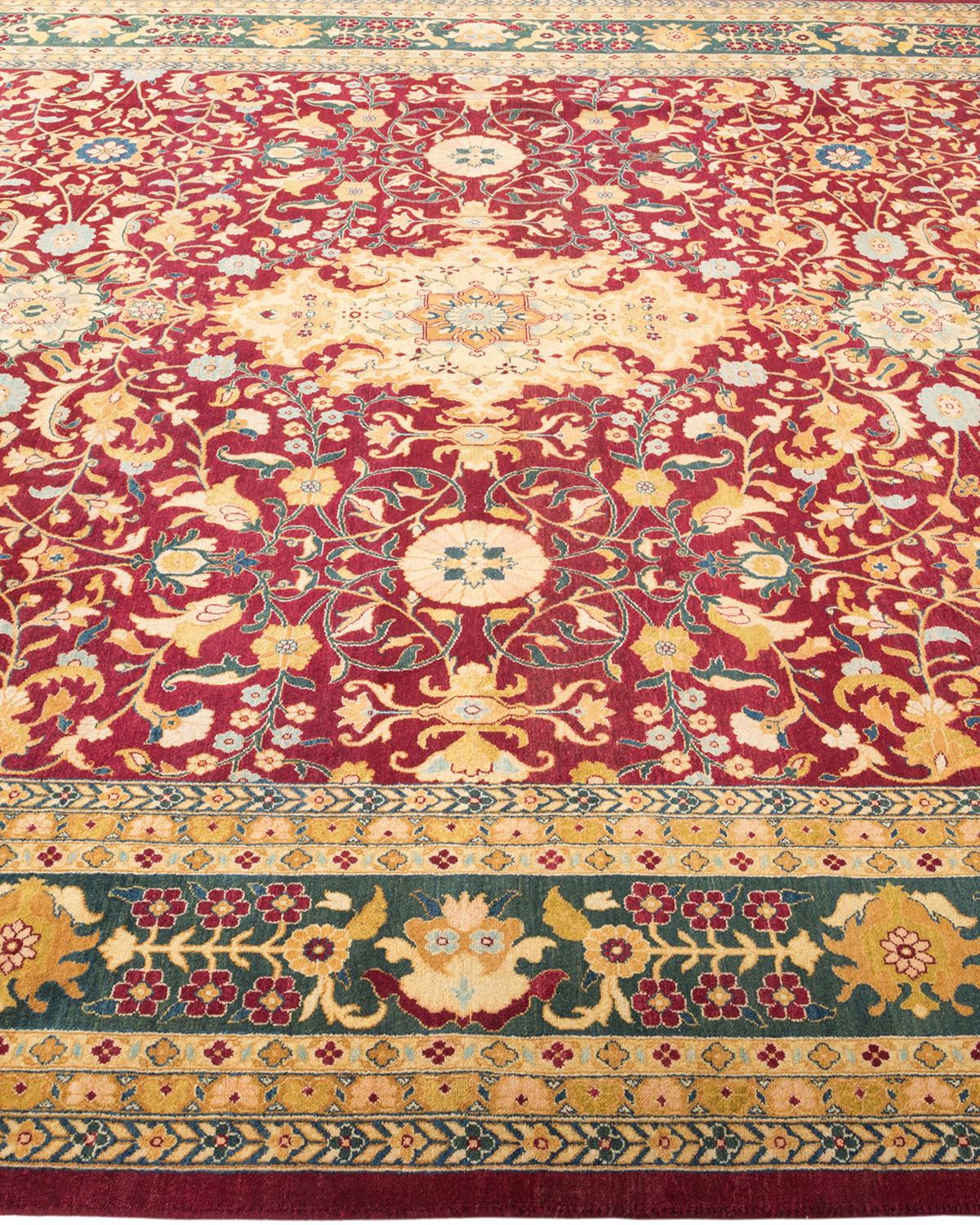 Handgefertigter, traditioneller Mogul-Teppich in Violett, Unikat im Zustand „Neu“ in Norwalk, CT