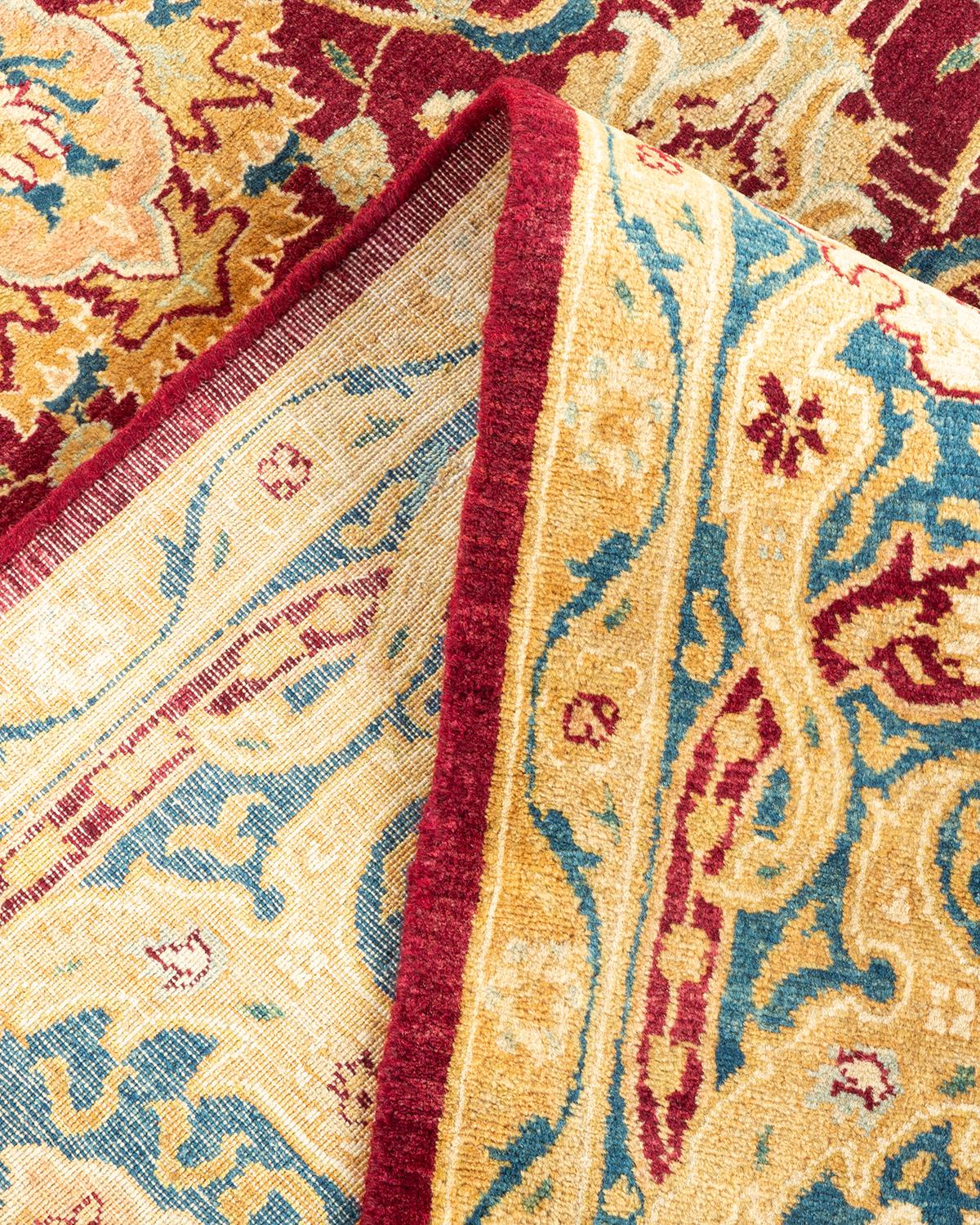 Pakistanais Tapis traditionnel Mogul rouge unique fait à la main, unique en son genre en vente