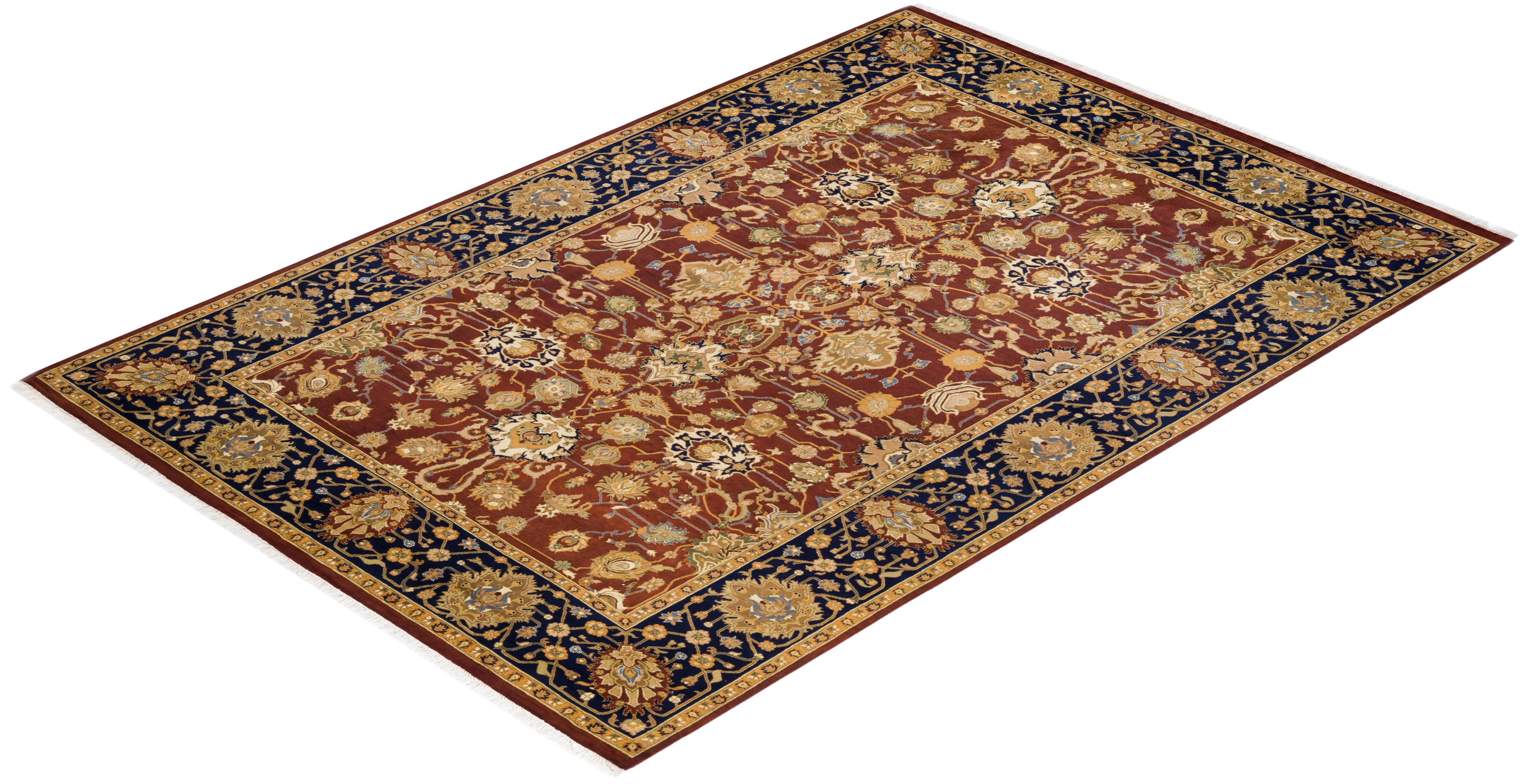Avec leurs palettes discrètes et leurs motifs allover, les tapis de la collection Mogul apporteront une sophistication intemporelle à n'importe quelle pièce. Influencés par un éventail de motifs turcs, indiens et persans, les artisans qui tissent à