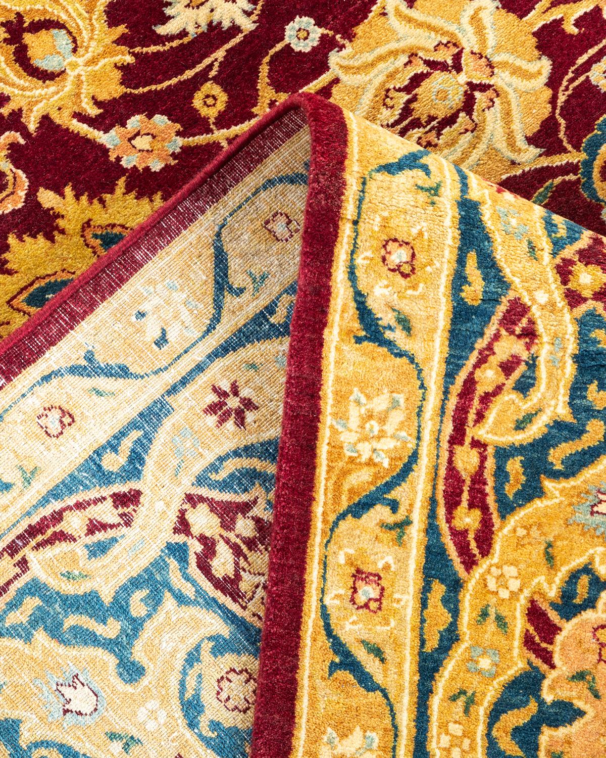 Pakistanais Tapis traditionnel Mogul rouge unique fait à la main, unique en son genre en vente