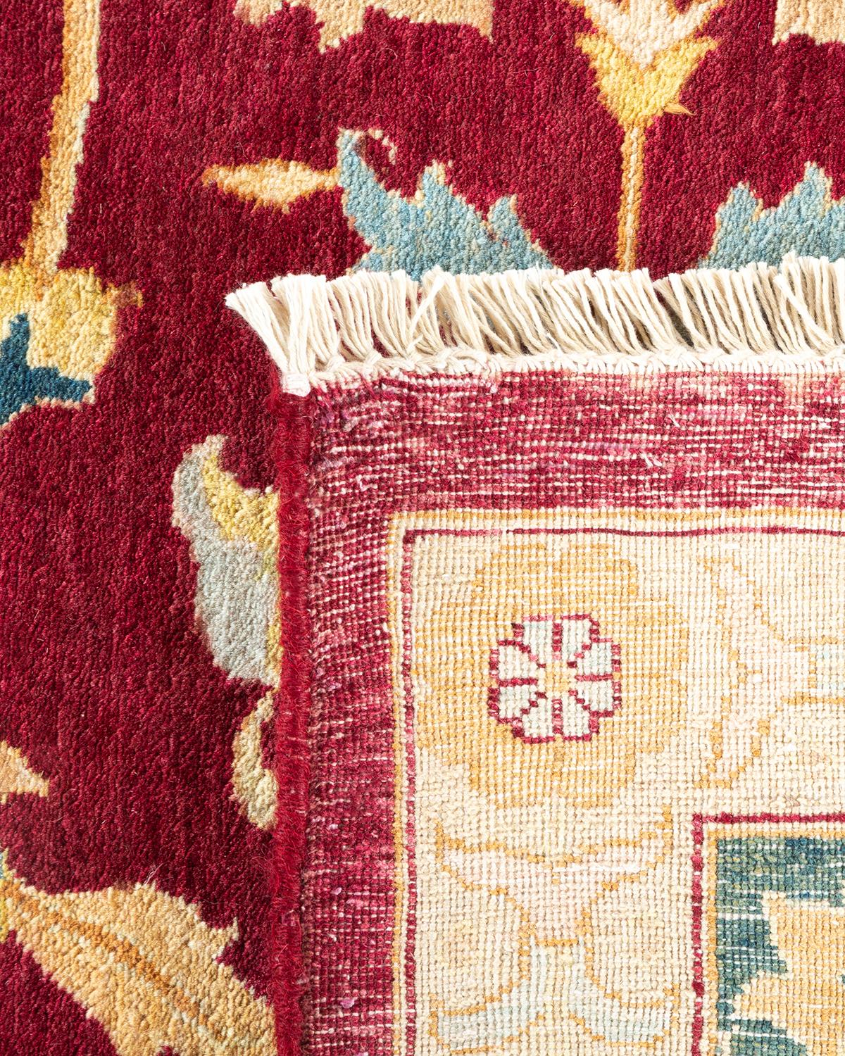 Noué à la main Tapis traditionnel Mogul rouge unique fait à la main, unique en son genre en vente