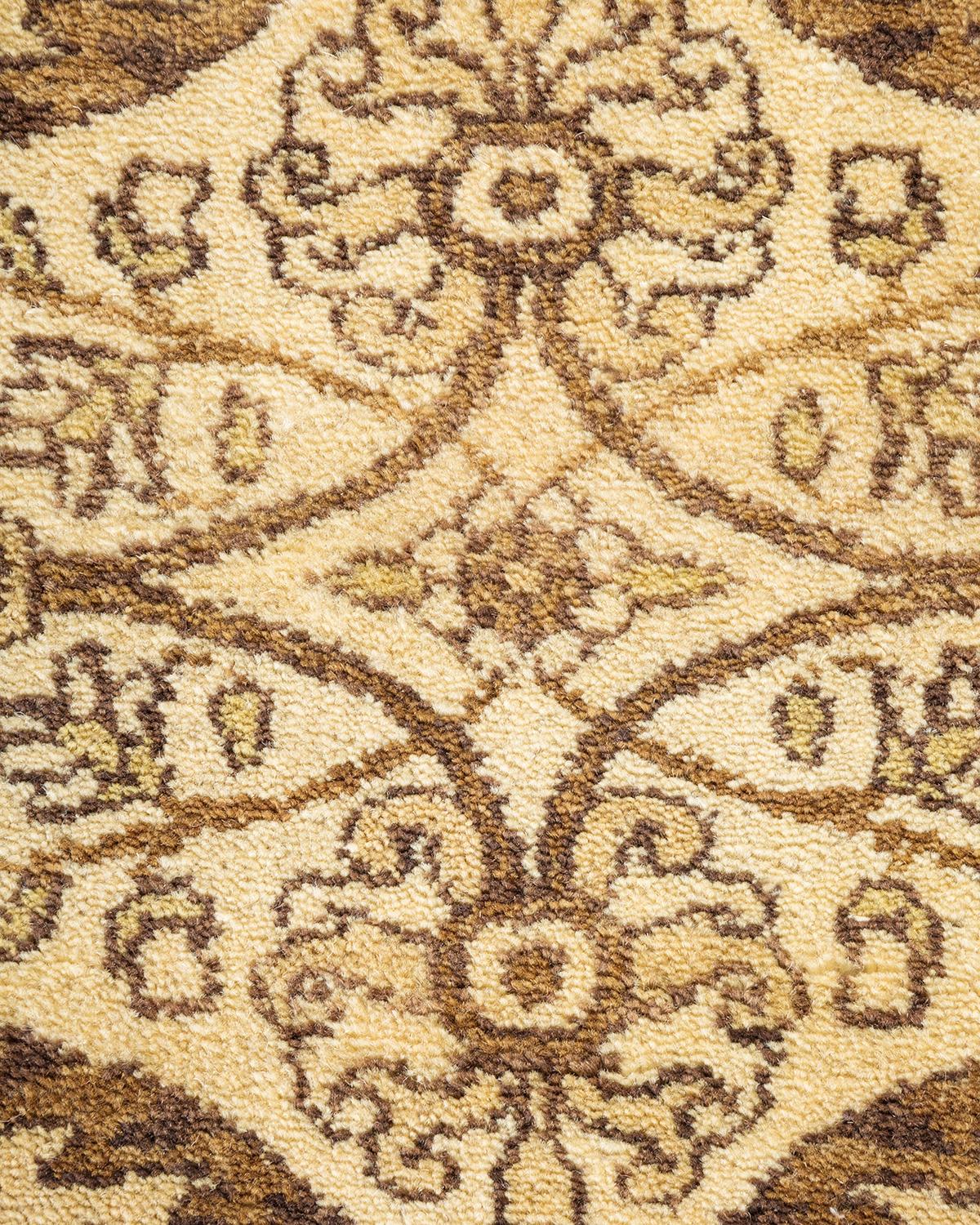 XXIe siècle et contemporain Tapis traditionnel Mogul jaune unique fait à la main, unique en son genre en vente