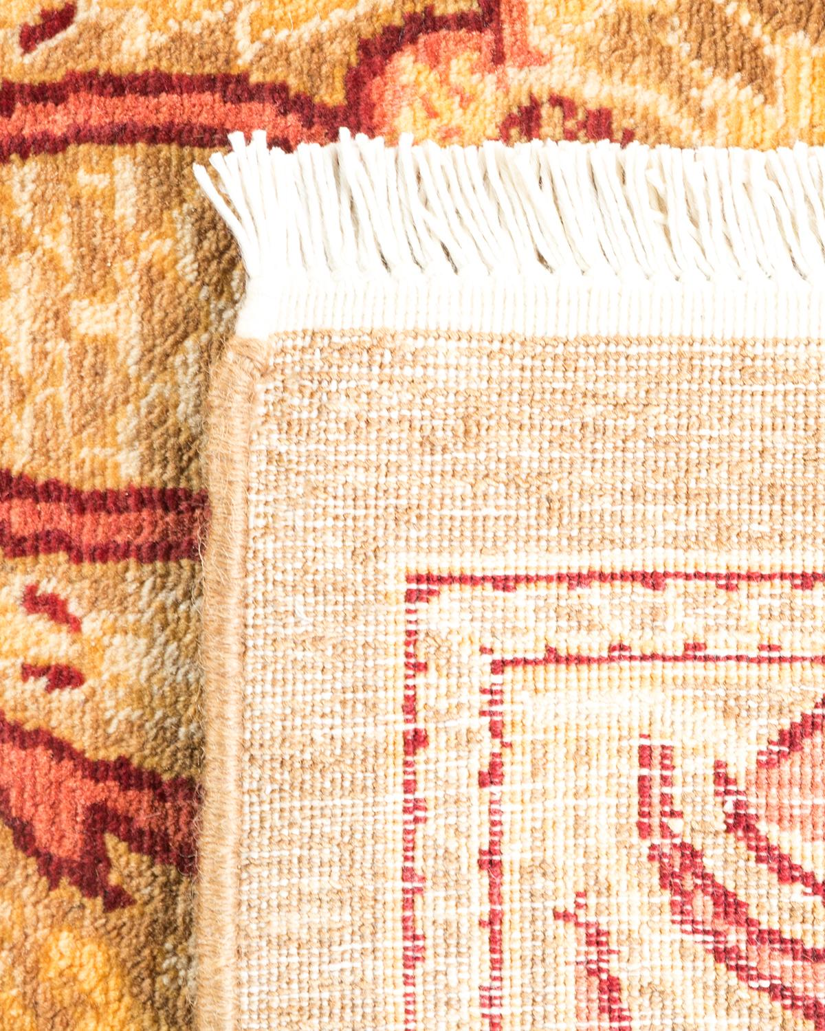 Noué à la main Tapis traditionnel Mogul jaune unique fait à la main, unique en son genre en vente