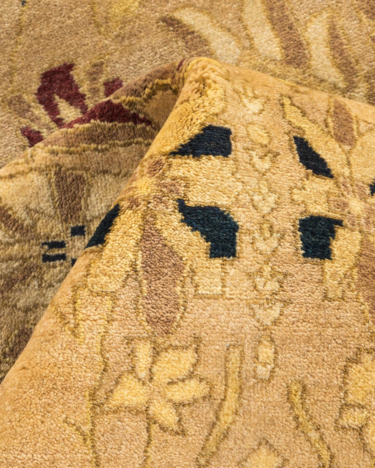 Autre Tapis traditionnel Mogul jaune unique fait à la main, unique en son genre en vente