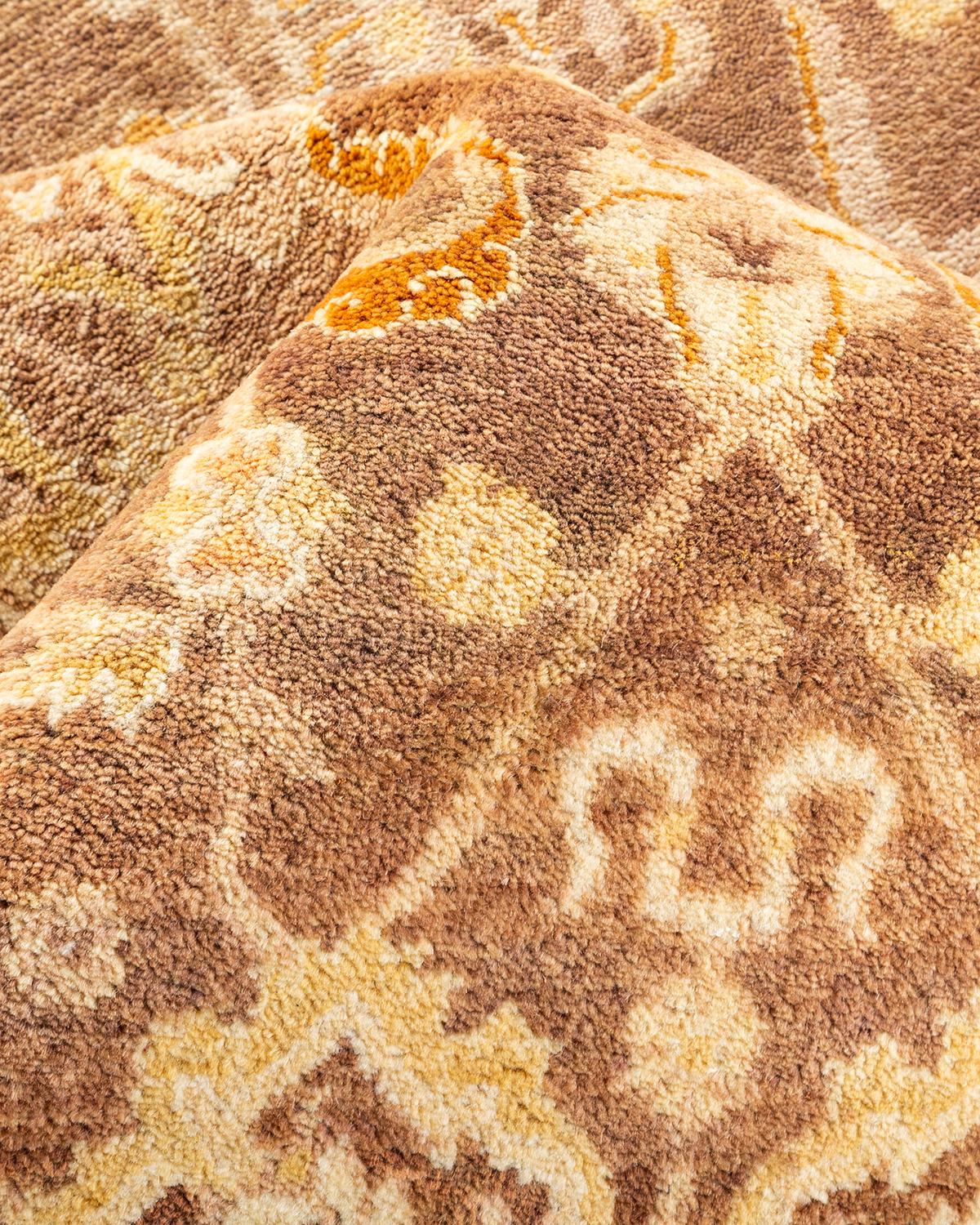 Autre Tapis traditionnel Mogul jaune unique fait à la main, unique en son genre en vente