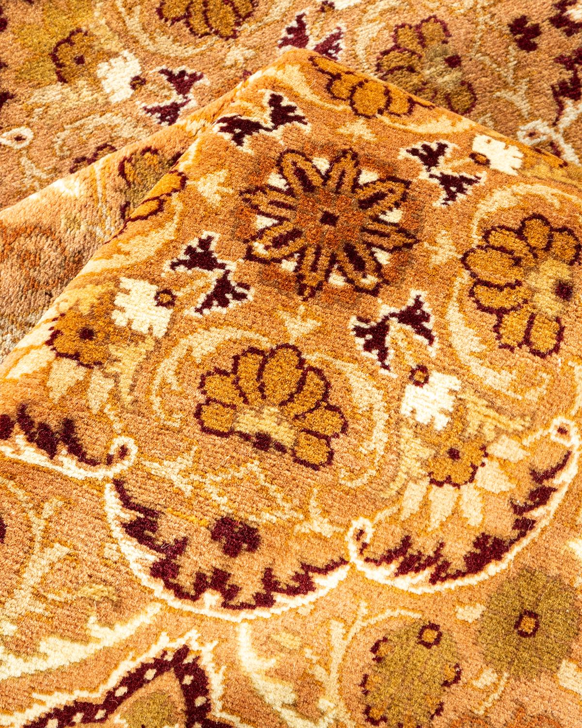 Autre Tapis traditionnel Mogul jaune unique fait à la main, unique en son genre en vente