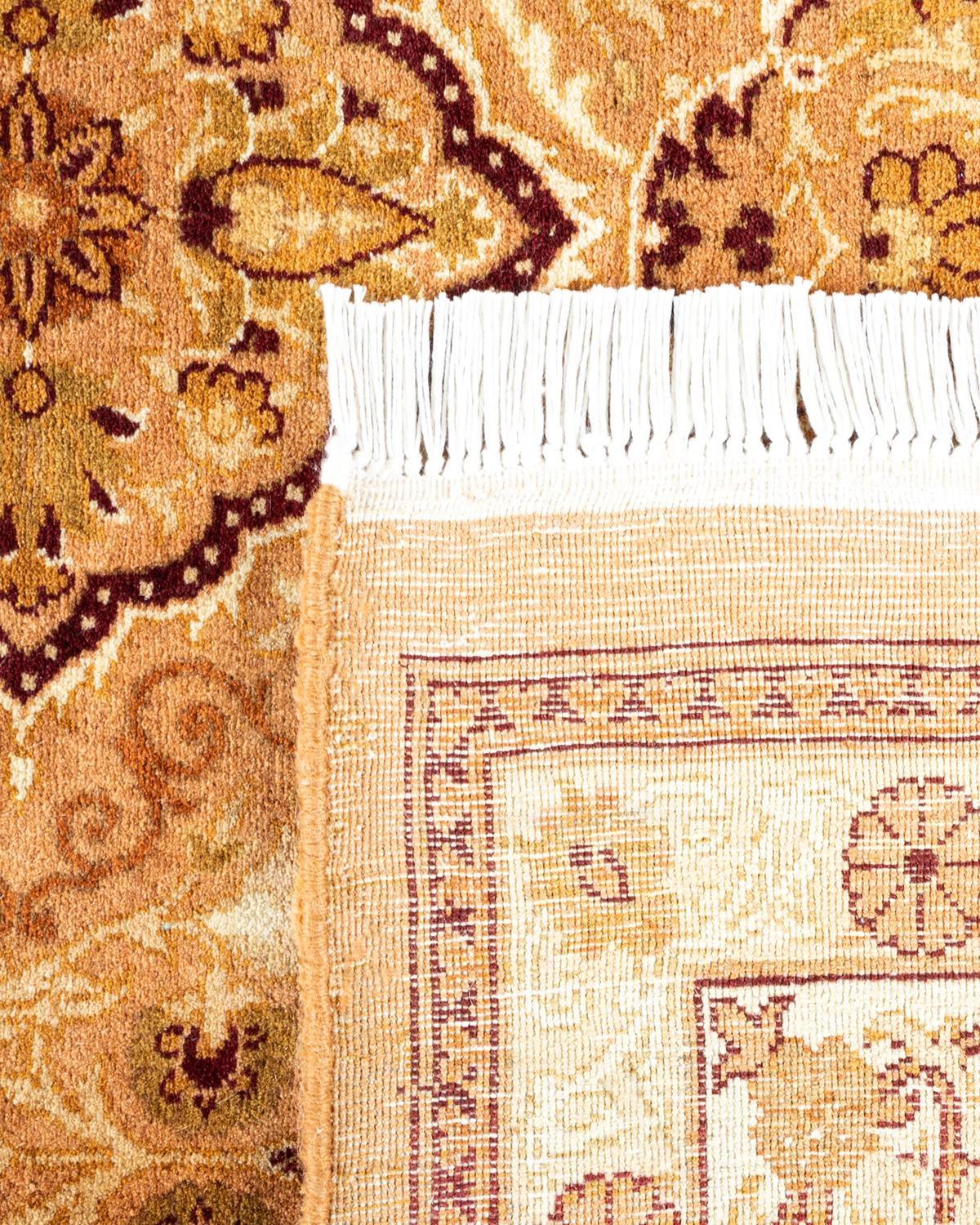 Noué à la main Tapis traditionnel Mogul jaune unique fait à la main, unique en son genre en vente