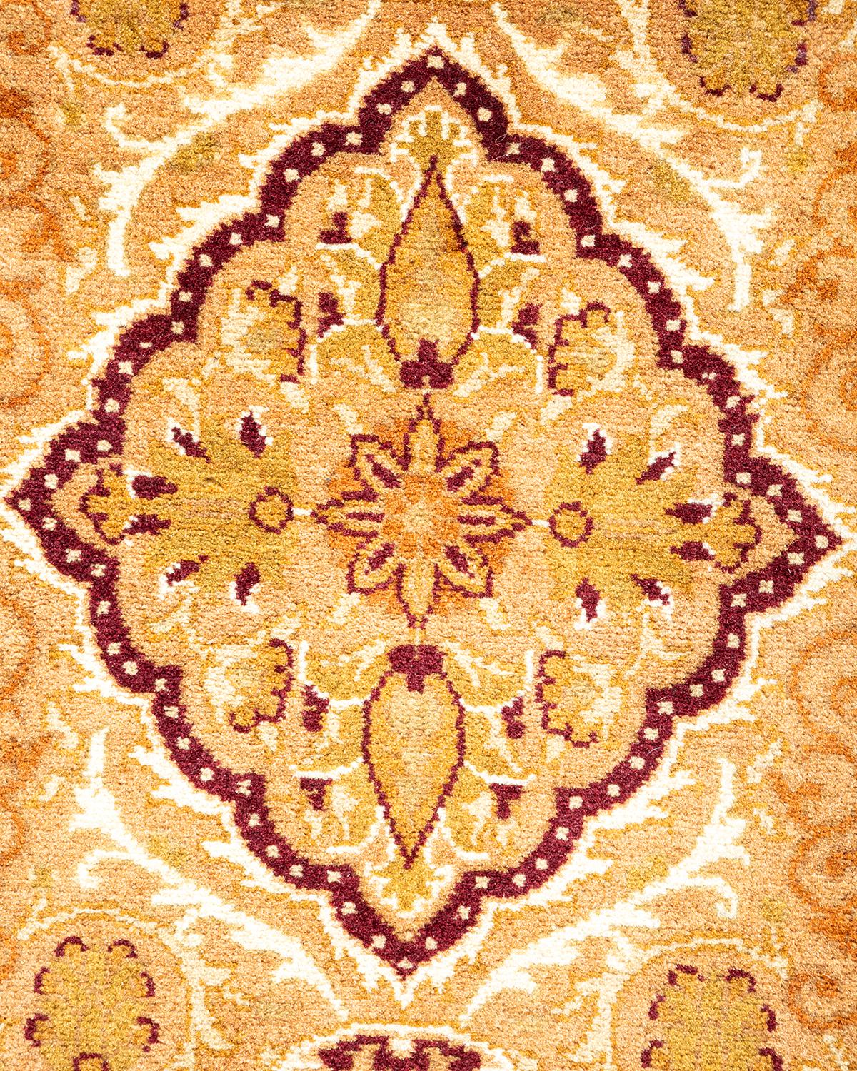 XXIe siècle et contemporain Tapis traditionnel Mogul jaune unique fait à la main, unique en son genre en vente