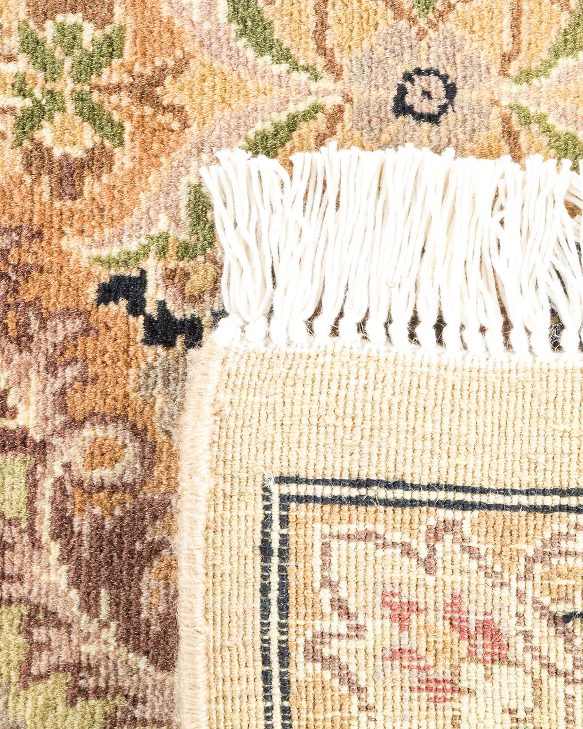 Noué à la main Tapis traditionnel Mogul jaune unique fait à la main, unique en son genre en vente