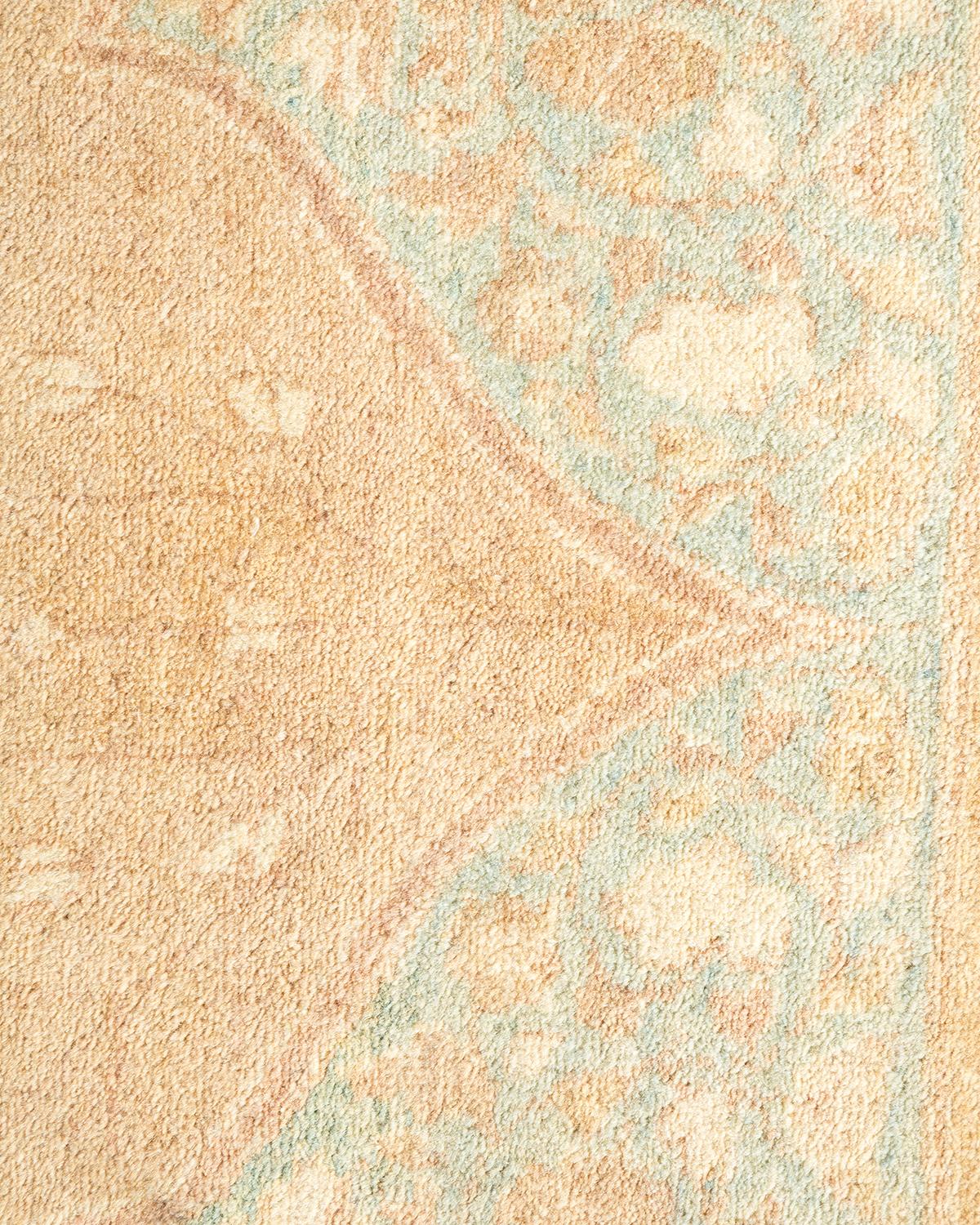 XXIe siècle et contemporain Tapis traditionnel Mogul jaune unique fait à la main, unique en son genre en vente