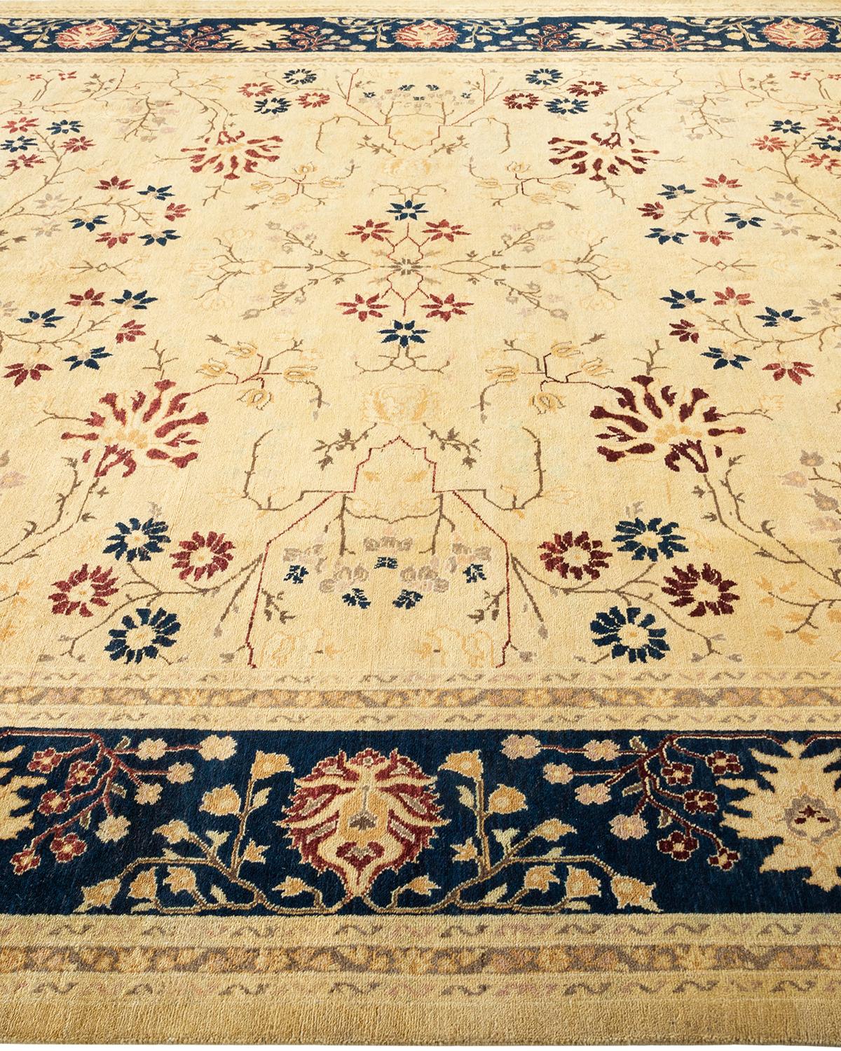 Tapis traditionnel Mogul jaune unique fait à la main, unique en son genre Neuf - En vente à Norwalk, CT