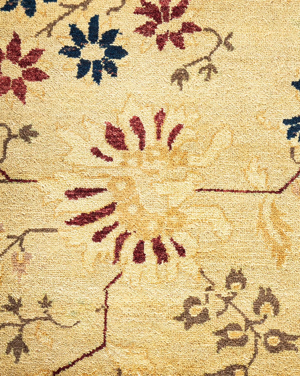 XXIe siècle et contemporain Tapis traditionnel Mogul jaune unique fait à la main, unique en son genre en vente