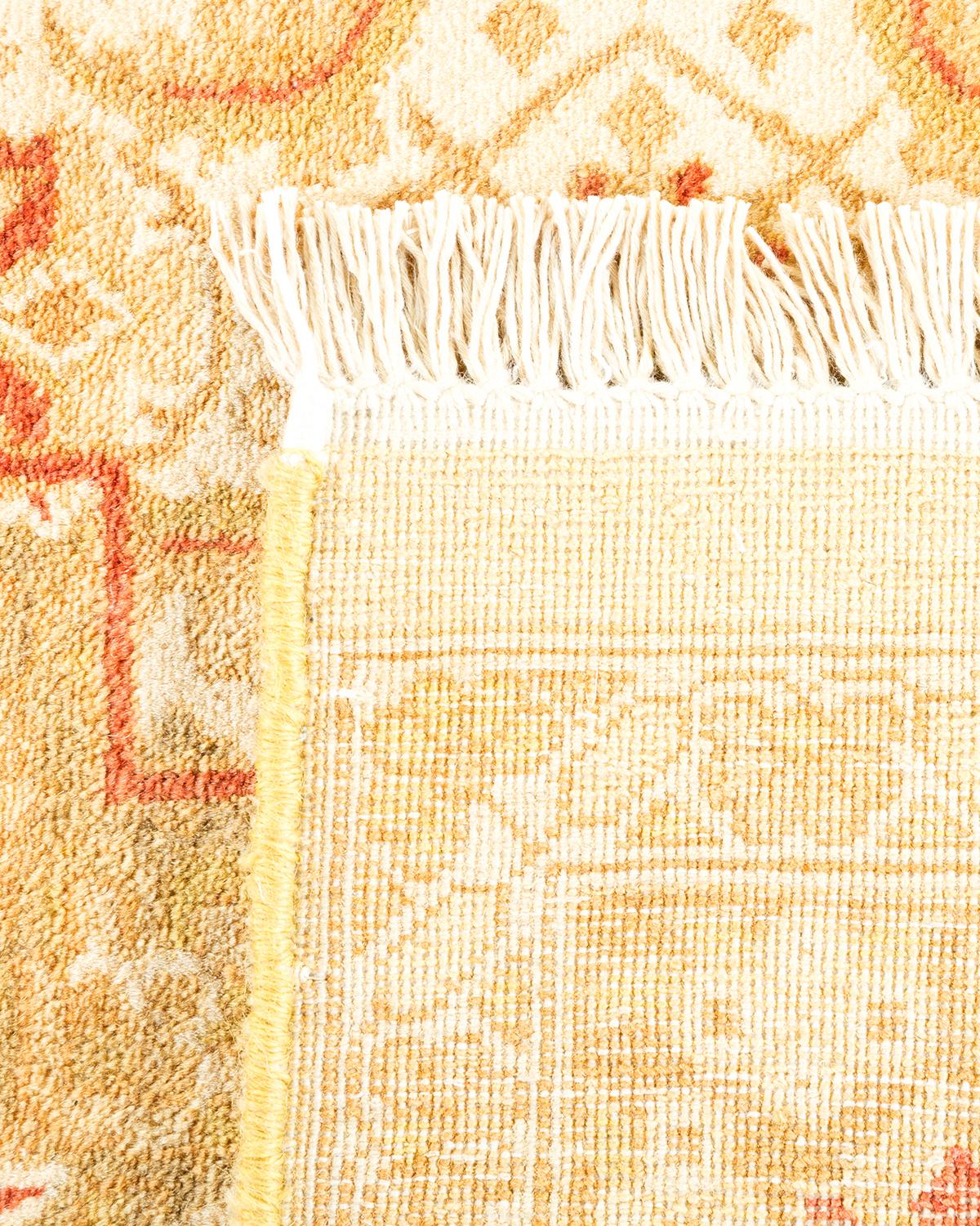 Noué à la main Tapis traditionnel Mogul jaune unique fait à la main, unique en son genre en vente