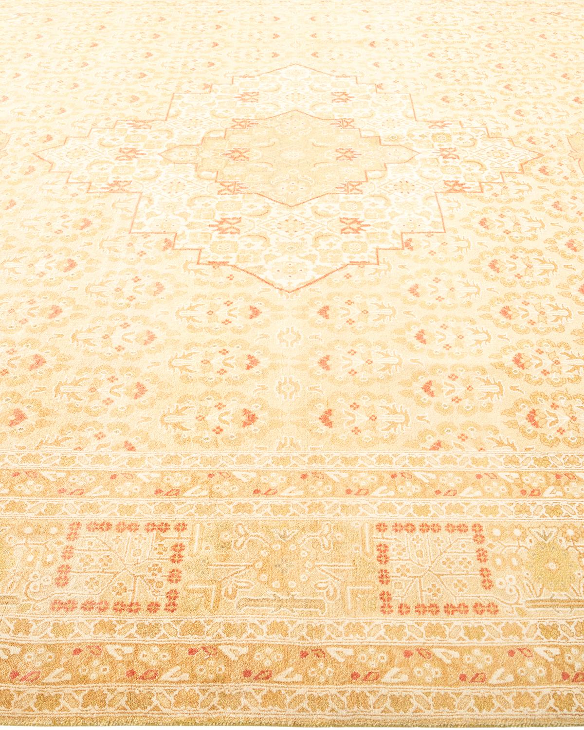 Tapis traditionnel Mogul jaune unique fait à la main, unique en son genre Neuf - En vente à Norwalk, CT