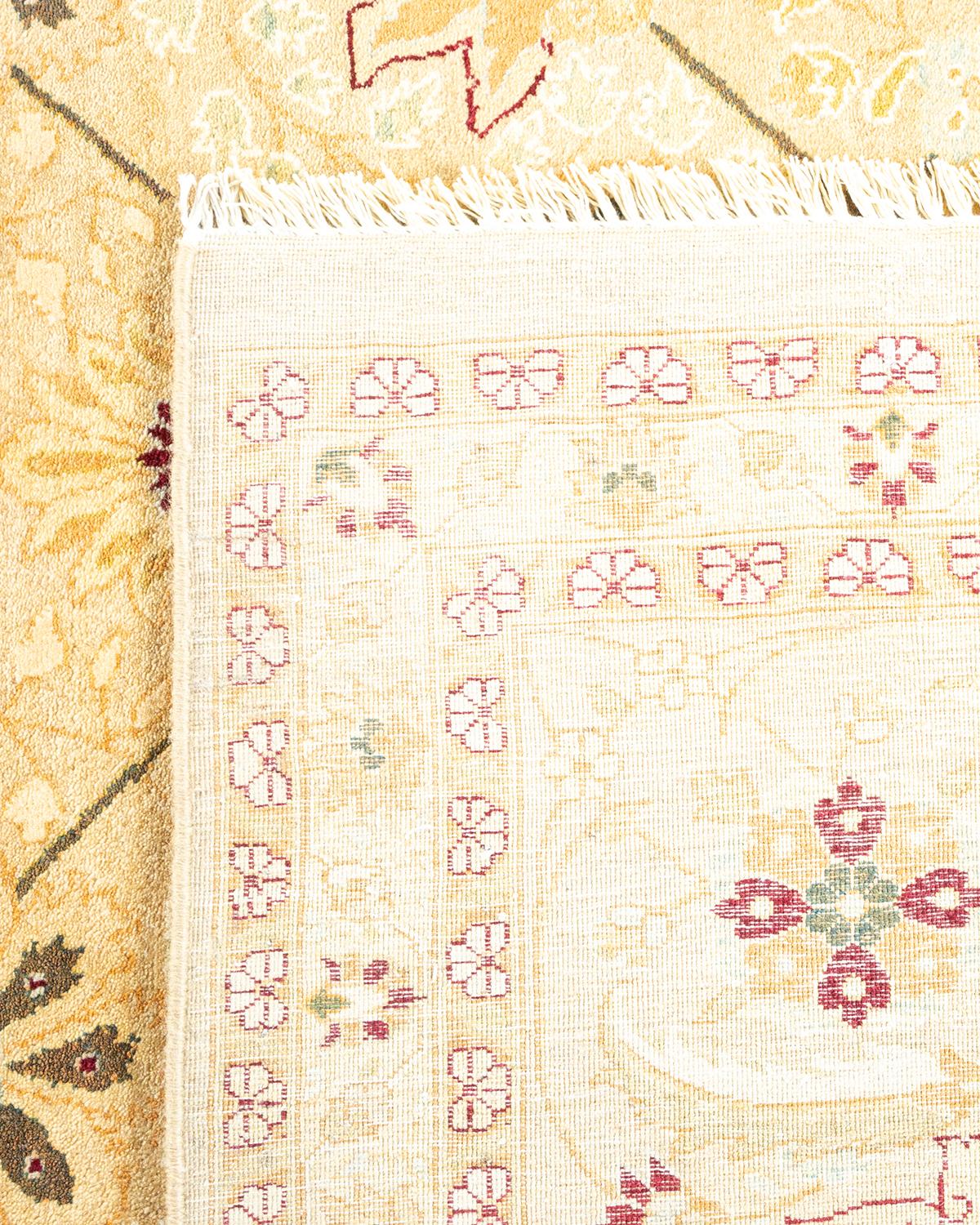 Noué à la main Tapis traditionnel Mogul jaune, fait à la main, unique en son genre en vente