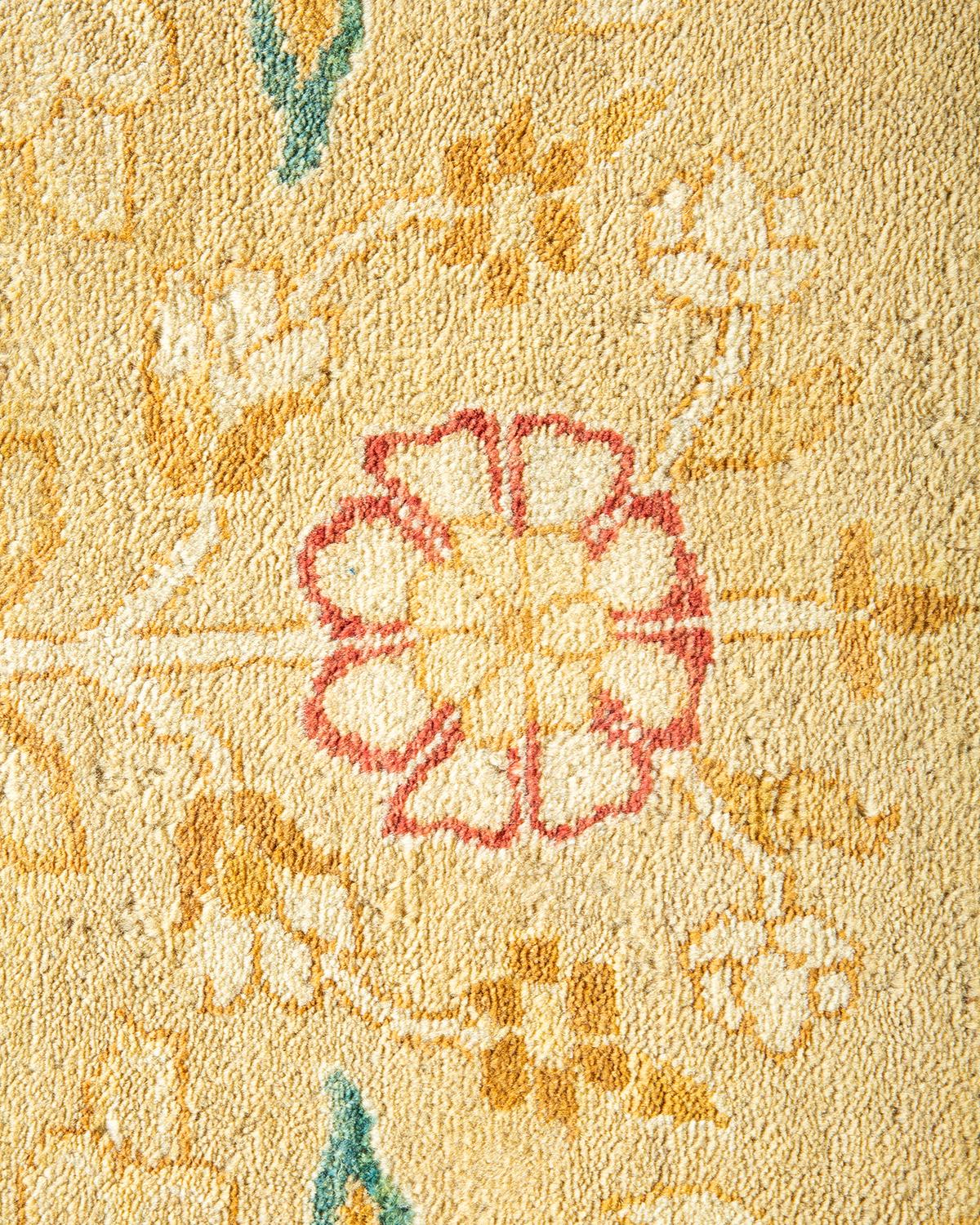 XXIe siècle et contemporain Tapis traditionnel Mogul jaune unique fait à la main, unique en son genre en vente