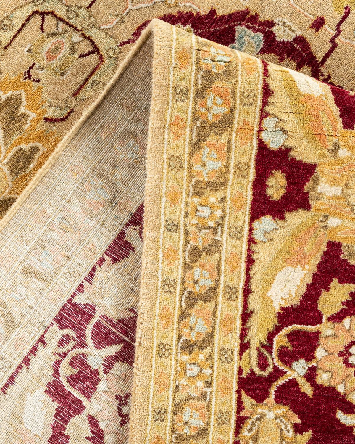 Handgefertigter, traditioneller Mogul-Teppich in Gelb, Unikat (Handgeknüpft) im Angebot