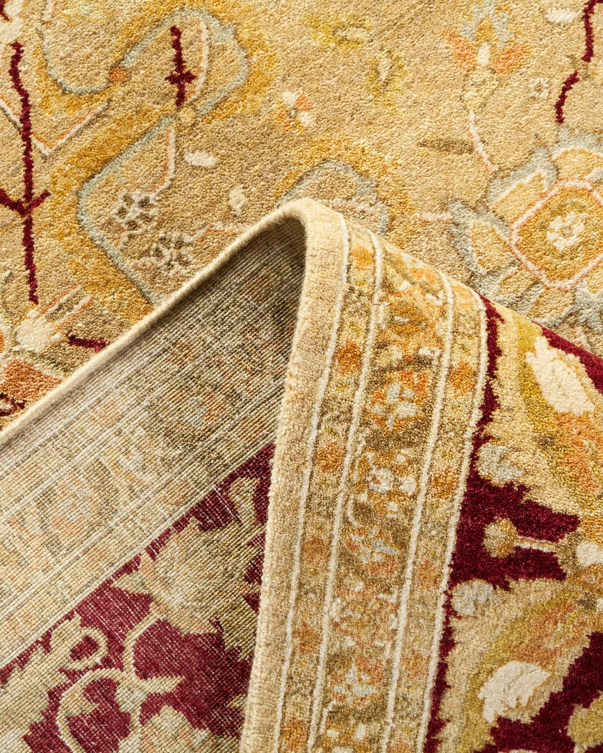 Autre Tapis traditionnel Mogul jaune unique fait à la main, unique en son genre en vente
