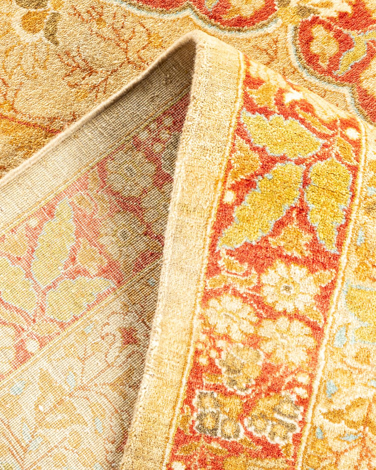 Pakistanais Tapis traditionnel Mogul jaune unique fait à la main, unique en son genre en vente