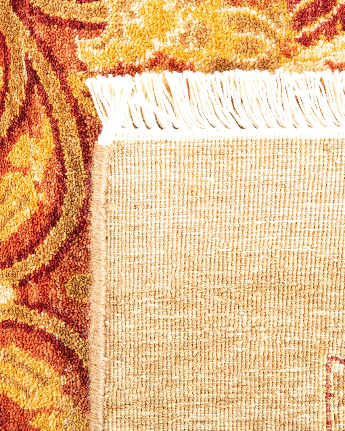 Tapis traditionnel Mogul jaune unique fait à la main, unique en son genre Neuf - En vente à Norwalk, CT